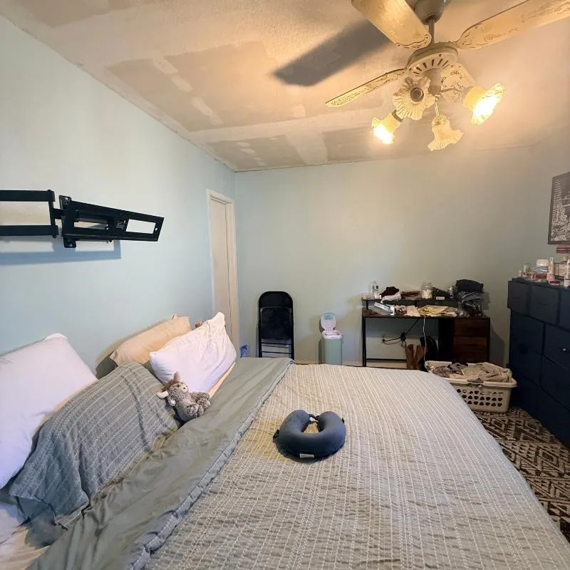 Single Family Residence For Sale in Denton County , 807 Mack Drive, Denton, Texas 76209, 3 Bedroom, 1 Bathroom, 1 Garage spaces, 1,315 Sqft, built in 1984, mls#21380834, Real Estate Agent in Denton, Homes For Sale in Denton county, Homes For Sale in Denton, Realtor in Denton Texas, Real Estate Brokerage Independent Realty Texas, Luminita Cordes Realtor