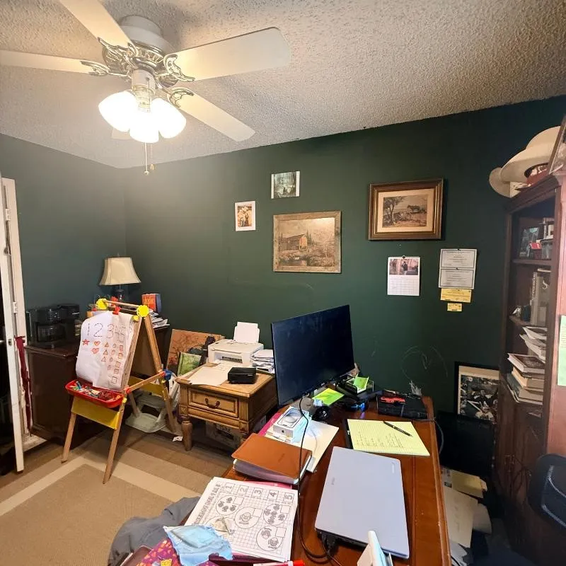 Single Family Residence For Sale in Denton County , 807 Mack Drive, Denton, Texas 76209, 3 Bedroom, 1 Bathroom, 1 Garage spaces, 1,315 Sqft, built in 1984, mls#21380834, Real Estate Agent in Denton, Homes For Sale in Denton county, Homes For Sale in Denton, Realtor in Denton Texas, Real Estate Brokerage Independent Realty Texas, Luminita Cordes Realtor