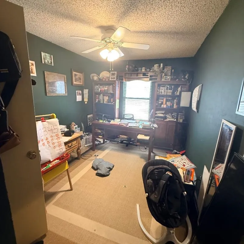 Single Family Residence For Sale in Denton County , 807 Mack Drive, Denton, Texas 76209, 3 Bedroom, 1 Bathroom, 1 Garage spaces, 1,315 Sqft, built in 1984, mls#21380834, Real Estate Agent in Denton, Homes For Sale in Denton county, Homes For Sale in Denton, Realtor in Denton Texas, Real Estate Brokerage Independent Realty Texas, Luminita Cordes Realtor