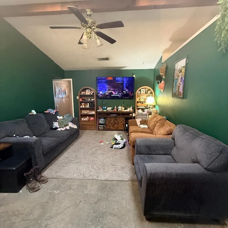 Single Family Residence For Sale in Denton County , 807 Mack Drive, Denton, Texas 76209, 3 Bedroom, 1 Bathroom, 1 Garage spaces, 1,315 Sqft, built in 1984, mls#21380834, Real Estate Agent in Denton, Homes For Sale in Denton county, Homes For Sale in Denton, Realtor in Denton Texas, Real Estate Brokerage Independent Realty Texas, Luminita Cordes Realtor
