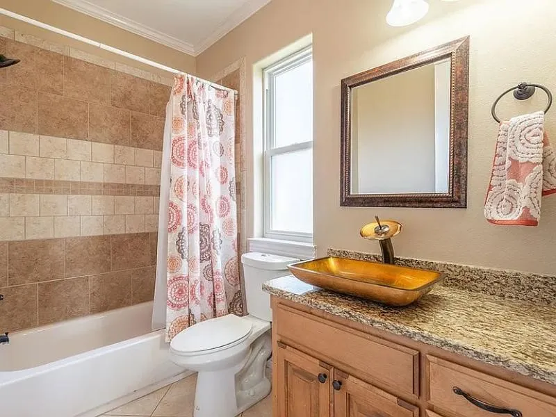 Single Family Residence For Sale in Parker County , 231 Sanchez Creek Drive, Weatherford, Texas 76088, 5 Bedroom, 5 Bathroom, 3 Garage spaces, 6,112 Sqft, built in 2011, mls#21382413, Real Estate Agent in Weatherford, Homes For Sale in Parker county, Homes For Sale in Weatherford, Realtor in Weatherford Texas, Real Estate Brokerage Independent Realty Texas, Luminita Cordes Realtor