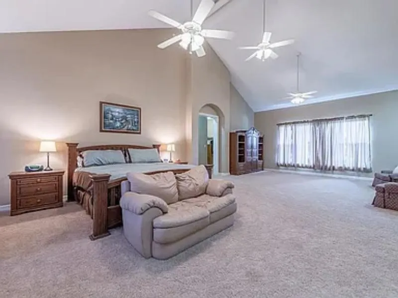 Single Family Residence For Sale in Parker County , 231 Sanchez Creek Drive, Weatherford, Texas 76088, 5 Bedroom, 5 Bathroom, 3 Garage spaces, 6,112 Sqft, built in 2011, mls#21382413, Real Estate Agent in Weatherford, Homes For Sale in Parker county, Homes For Sale in Weatherford, Realtor in Weatherford Texas, Real Estate Brokerage Independent Realty Texas, Luminita Cordes Realtor