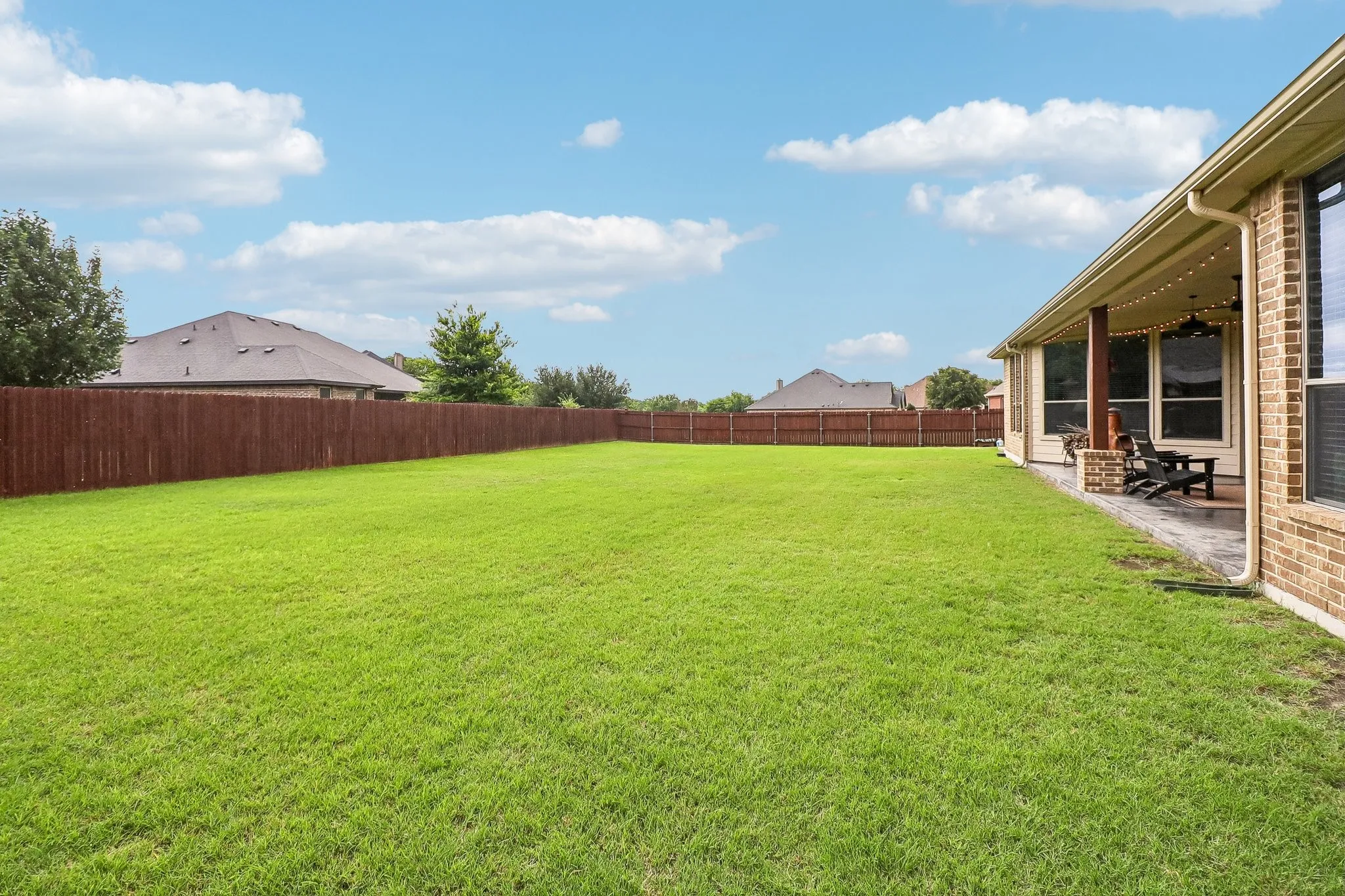 Single Family Residence For Sale in Ellis County , 7209 Hill Country Court, Midlothian, Texas 76065, 4 Bedroom, 3 Bathroom, 3 Garage spaces, 3,370 Sqft, built in 2008, mls#21382740, Real Estate Agent in Midlothian, Homes For Sale in Ellis county, Homes For Sale in Midlothian, Realtor in Midlothian Texas, Real Estate Brokerage Independent Realty Texas, Luminita Cordes Realtor