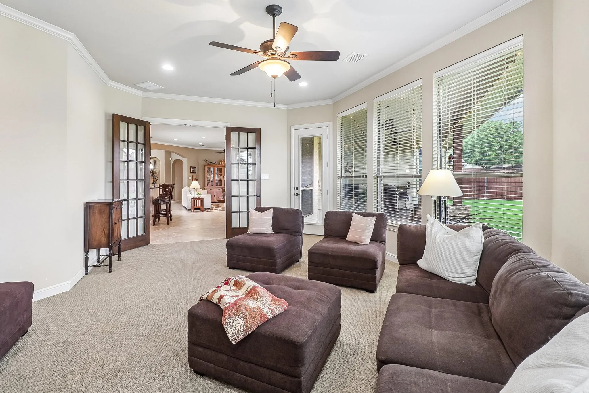 Single Family Residence For Sale in Ellis County , 7209 Hill Country Court, Midlothian, Texas 76065, 4 Bedroom, 3 Bathroom, 3 Garage spaces, 3,370 Sqft, built in 2008, mls#21382740, Real Estate Agent in Midlothian, Homes For Sale in Ellis county, Homes For Sale in Midlothian, Realtor in Midlothian Texas, Real Estate Brokerage Independent Realty Texas, Luminita Cordes Realtor