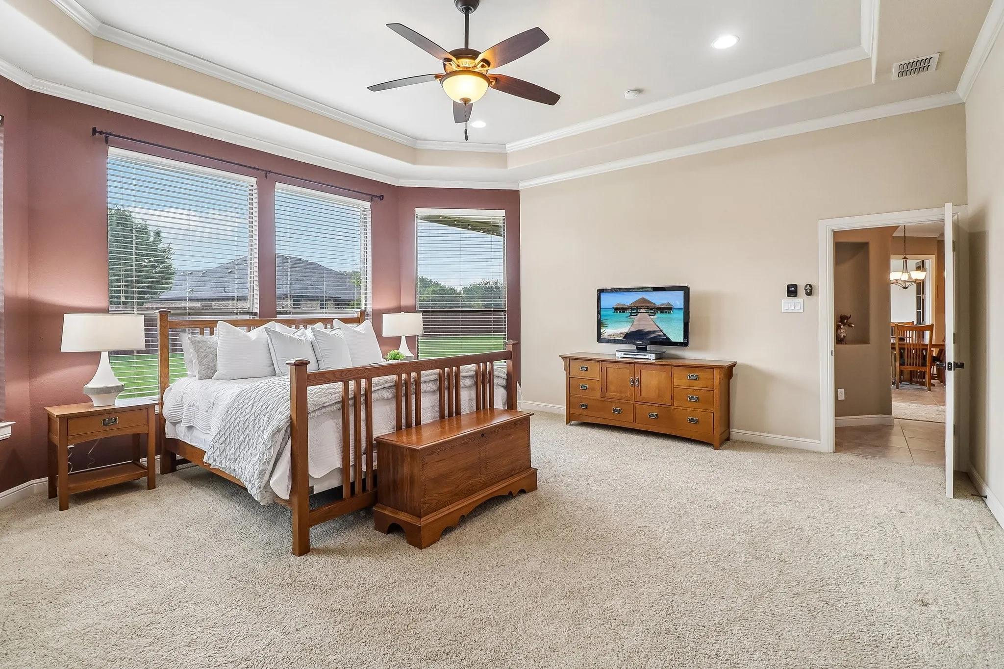 Single Family Residence For Sale in Ellis County , 7209 Hill Country Court, Midlothian, Texas 76065, 4 Bedroom, 3 Bathroom, 3 Garage spaces, 3,370 Sqft, built in 2008, mls#21382740, Real Estate Agent in Midlothian, Homes For Sale in Ellis county, Homes For Sale in Midlothian, Realtor in Midlothian Texas, Real Estate Brokerage Independent Realty Texas, Luminita Cordes Realtor
