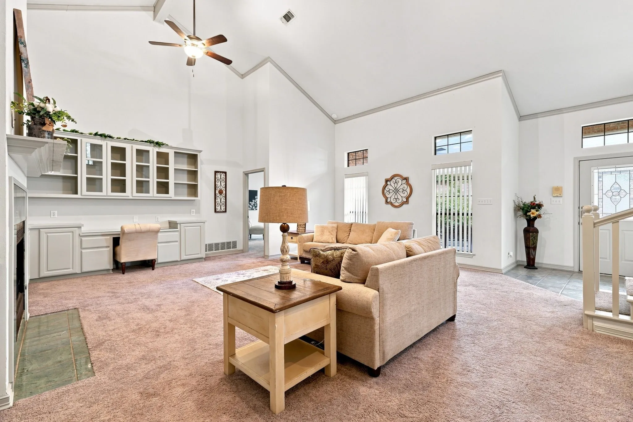 Single Family Residence For Sale in Grayson County , 1407 W Mulberry Street, Sherman, Texas 75092, 3 Bedroom, 2 Bathroom, 2 Garage spaces, 2,265 Sqft, built in 1992, mls#21382729, Real Estate Agent in Sherman, Homes For Sale in Grayson county, Homes For Sale in Sherman, Realtor in Sherman Texas, Real Estate Brokerage Independent Realty Texas, Luminita Cordes Realtor