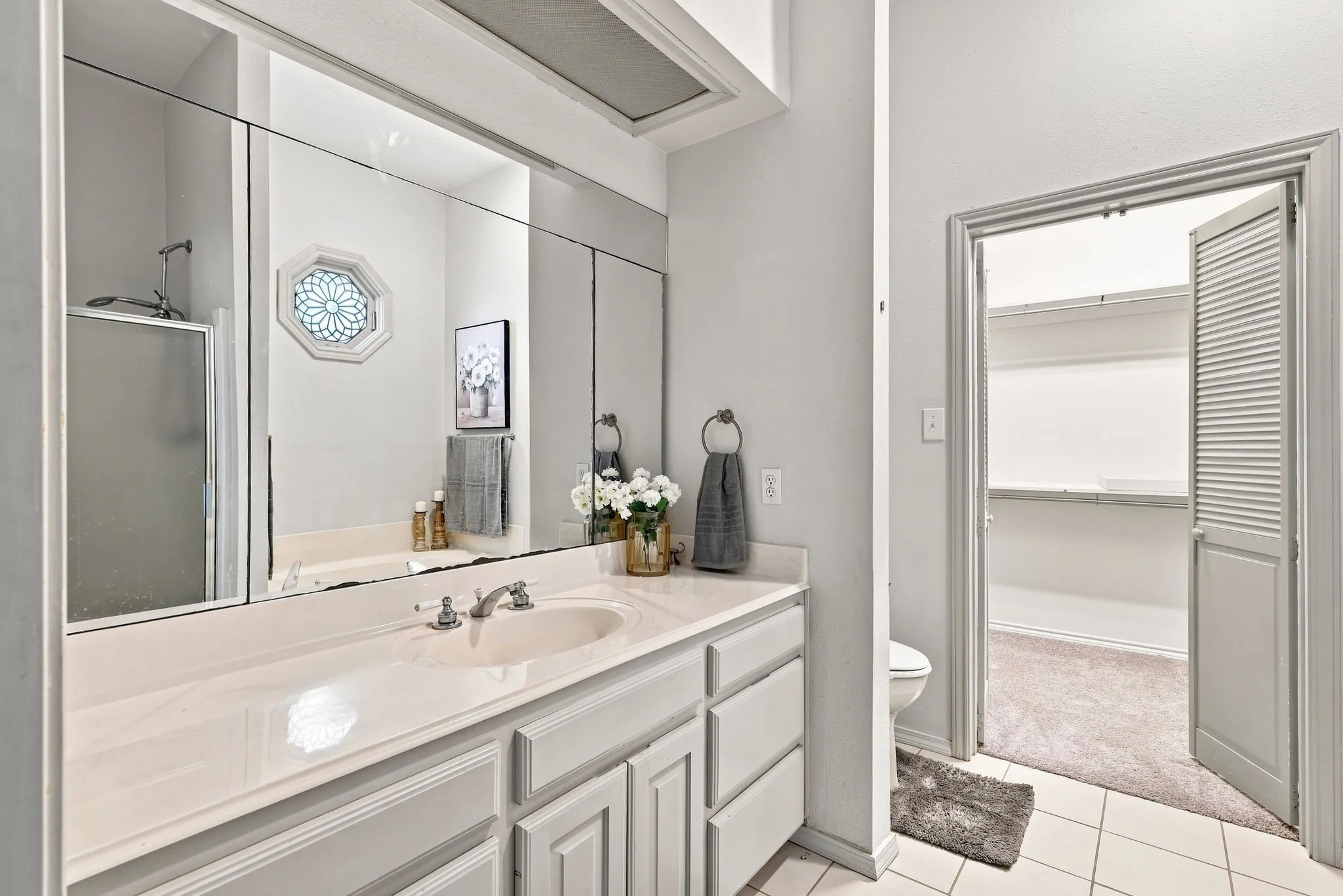 Single Family Residence For Sale in Grayson County , 1407 W Mulberry Street, Sherman, Texas 75092, 3 Bedroom, 2 Bathroom, 2 Garage spaces, 2,265 Sqft, built in 1992, mls#21382729, Real Estate Agent in Sherman, Homes For Sale in Grayson county, Homes For Sale in Sherman, Realtor in Sherman Texas, Real Estate Brokerage Independent Realty Texas, Luminita Cordes Realtor