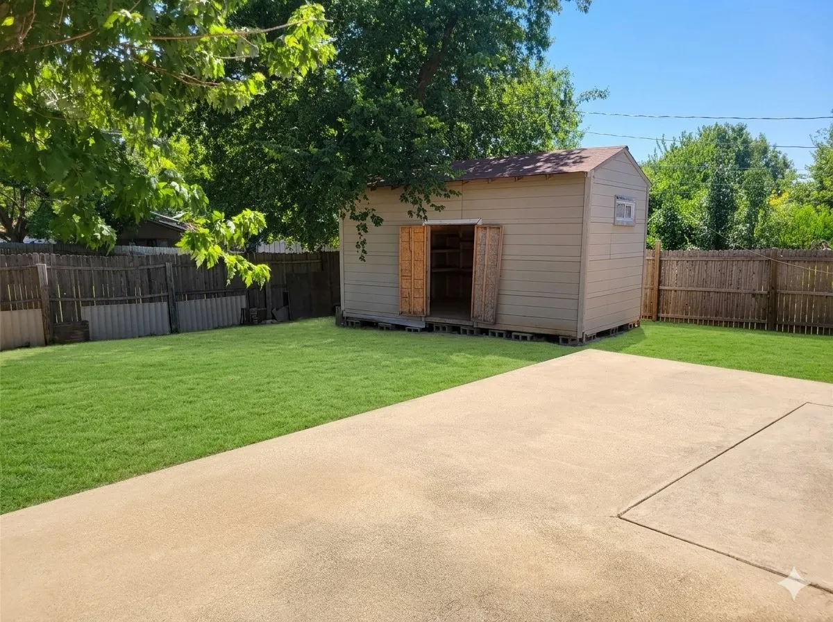Single Family Residence For Rent in Johnson County , 1411 Clearfield Drive, Cleburne, Texas 76033, 3 Bedroom, 2 Bathroom, 2 Garage spaces, 1,436 Sqft, built in 1981, mls#21380486, Real Estate Agent in Cleburne, Homes For Rent in Johnson county, Homes For Rent in Cleburne, Realtor in Cleburne Texas, Real Estate Brokerage Independent Realty Texas, Luminita Cordes Realtor