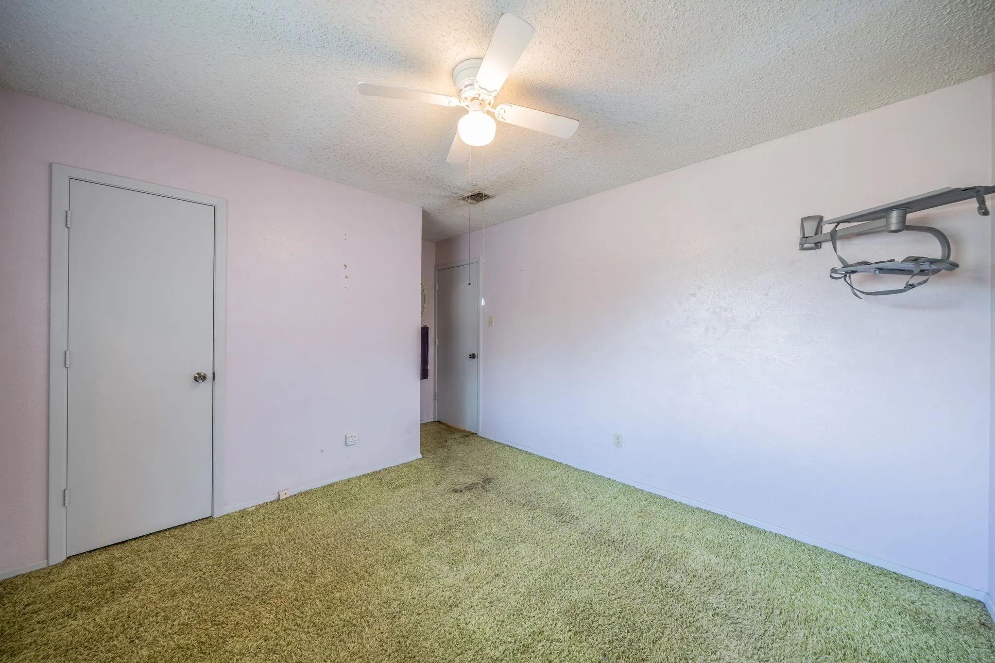 Ceiling fan fixture