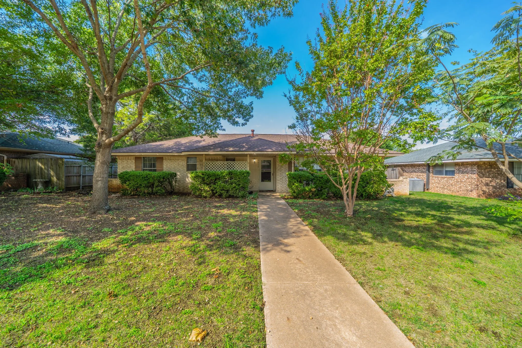 Single Family Residence For Sale