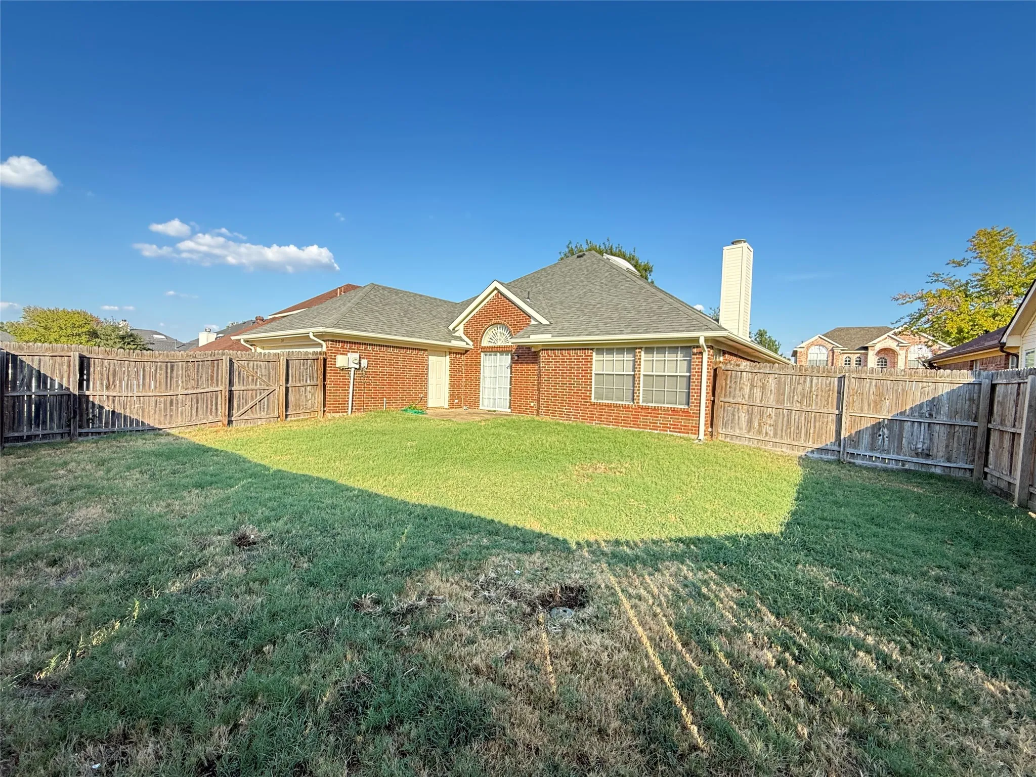 Single Family Residence For Rent in Collin County , 7213 Randall Way, Plano, Texas 75025, 4 Bedroom, 2 Bathroom, 2 Garage spaces, 2,140 Sqft, built in 1996, mls#21382745, Real Estate Agent in Plano, Homes For Rent in Collin county, Homes For Rent in Plano, Realtor in Plano Texas, Real Estate Brokerage Independent Realty Texas, Luminita Cordes Realtor