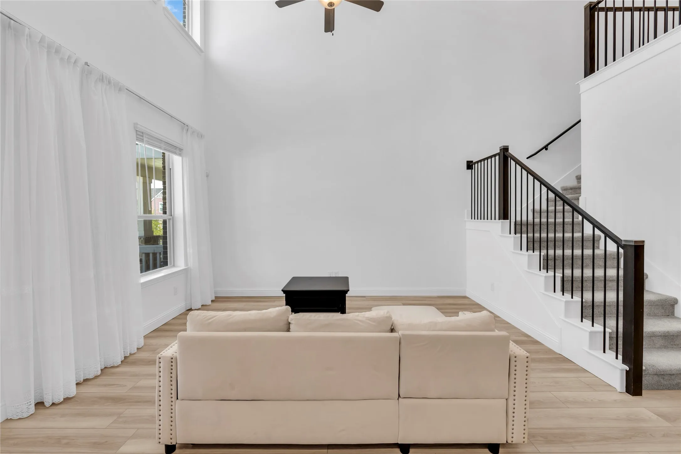 Townhouse For Sale in Dallas County , 2610 Settlers Place, Garland, Texas 75042, 2 Bedroom, 3 Bathroom, 2 Garage spaces, 1,510 Sqft, built in 2023, mls#21380190, Real Estate Agent in Garland, Homes For Sale in Dallas county, Homes For Sale in Garland, Realtor in Garland Texas, Real Estate Brokerage Independent Realty Texas, Luminita Cordes Realtor