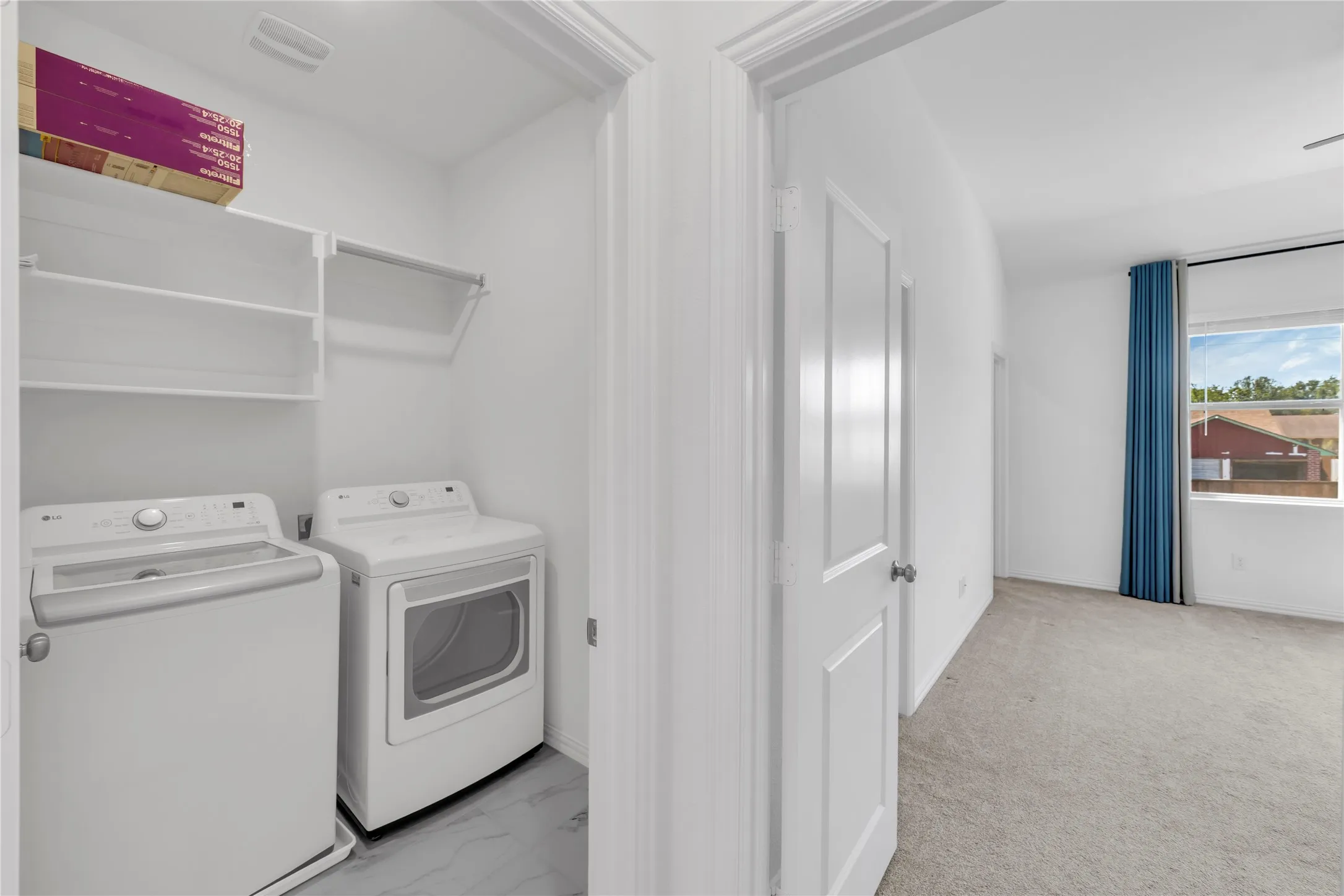Townhouse For Sale in Dallas County , 2610 Settlers Place, Garland, Texas 75042, 2 Bedroom, 3 Bathroom, 2 Garage spaces, 1,510 Sqft, built in 2023, mls#21380190, Real Estate Agent in Garland, Homes For Sale in Dallas county, Homes For Sale in Garland, Realtor in Garland Texas, Real Estate Brokerage Independent Realty Texas, Luminita Cordes Realtor