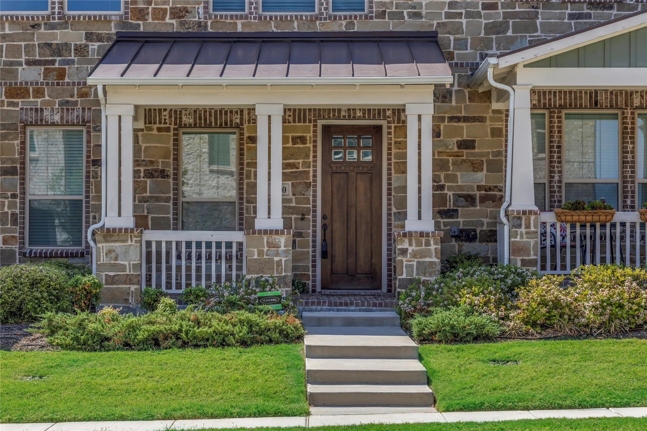 Townhouse For Sale in Dallas County , 2610 Settlers Place, Garland, Texas 75042, 2 Bedroom, 3 Bathroom, 2 Garage spaces, 1,510 Sqft, built in 2023, mls#21380190, Real Estate Agent in Garland, Homes For Sale in Dallas county, Homes For Sale in Garland, Realtor in Garland Texas, Real Estate Brokerage Independent Realty Texas, Luminita Cordes Realtor