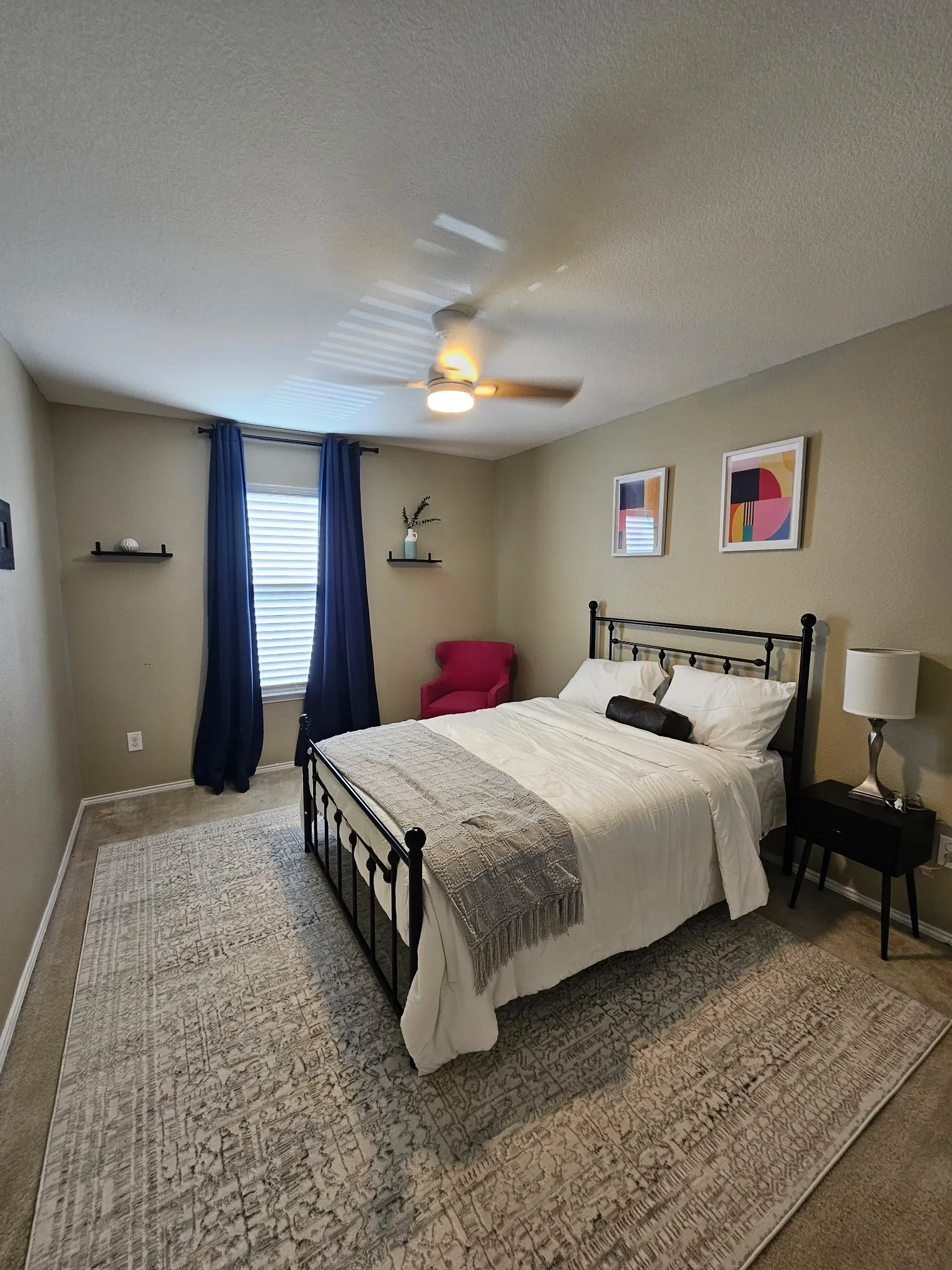 Single Family Residence For Rent in Tarrant County , 824 Green Heath Avenue, Fort Worth, Texas 76120, 3 Bedroom, 3 Bathroom, 2 Garage spaces, 2,642 Sqft, built in 2009, mls#21380157, Real Estate Agent in Fort Worth, Homes For Rent in Tarrant county, Homes For Rent in Fort Worth, Realtor in Fort Worth Texas, Real Estate Brokerage Independent Realty Texas, Luminita Cordes Realtor