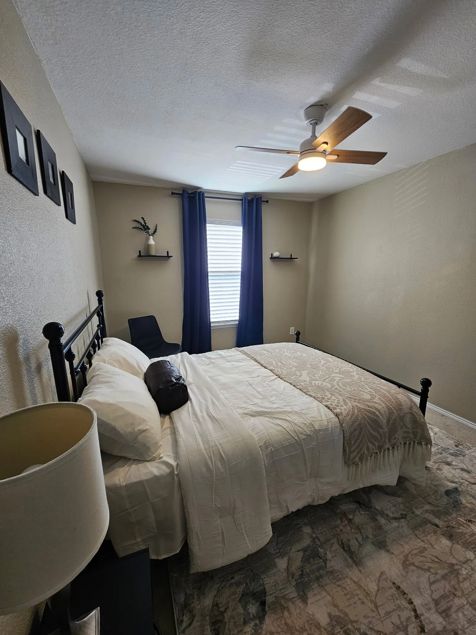 Single Family Residence For Rent in Tarrant County , 824 Green Heath Avenue, Fort Worth, Texas 76120, 3 Bedroom, 3 Bathroom, 2 Garage spaces, 2,642 Sqft, built in 2009, mls#21380157, Real Estate Agent in Fort Worth, Homes For Rent in Tarrant county, Homes For Rent in Fort Worth, Realtor in Fort Worth Texas, Real Estate Brokerage Independent Realty Texas, Luminita Cordes Realtor
