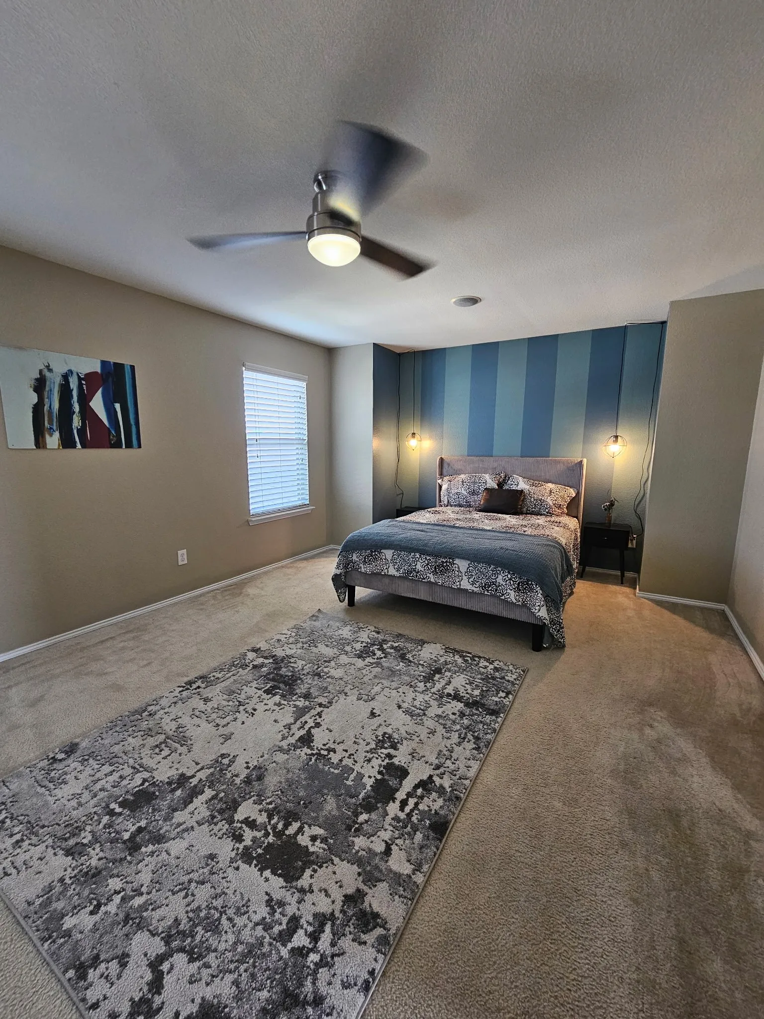 Single Family Residence For Rent in Tarrant County , 824 Green Heath Avenue, Fort Worth, Texas 76120, 3 Bedroom, 3 Bathroom, 2 Garage spaces, 2,642 Sqft, built in 2009, mls#21380157, Real Estate Agent in Fort Worth, Homes For Rent in Tarrant county, Homes For Rent in Fort Worth, Realtor in Fort Worth Texas, Real Estate Brokerage Independent Realty Texas, Luminita Cordes Realtor