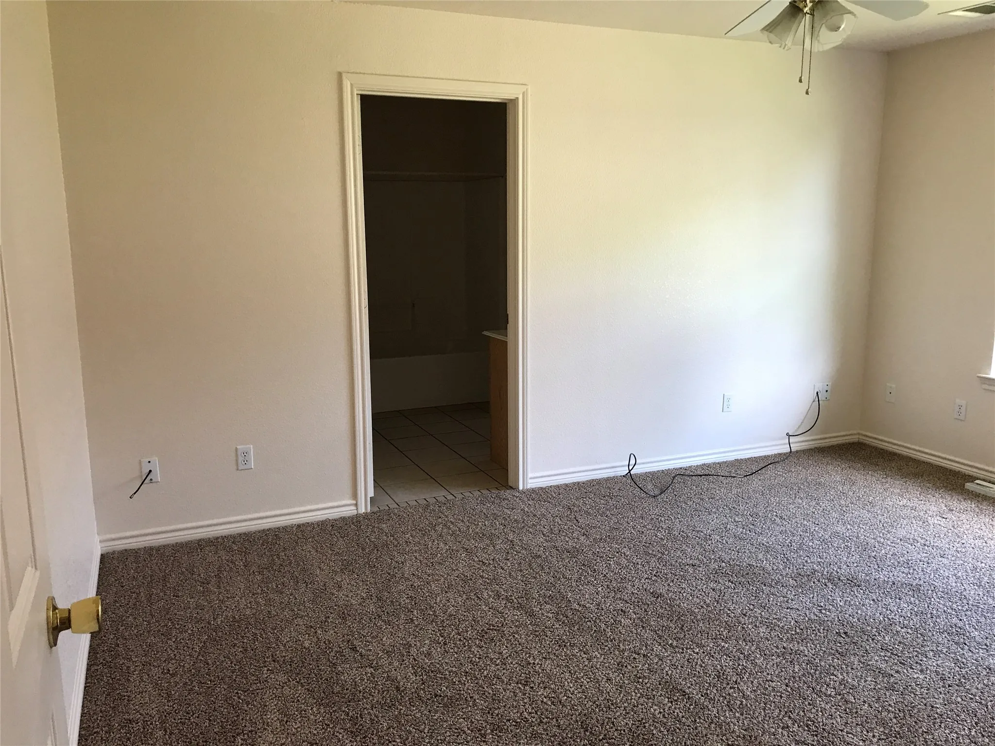 Single Family Residence For Rent in Henderson County , 309 WINDJAMMER Road, Gun Barrel City, Texas 75156, 4 Bedroom, 2 Bathroom, 2 Garage spaces, 1,584 Sqft, built in 2008, mls#21382769, Real Estate Agent in Gun Barrel City, Homes For Rent in Henderson county, Homes For Rent in Gun Barrel City, Realtor in Gun Barrel City Texas, Real Estate Brokerage Independent Realty Texas, Luminita Cordes Realtor