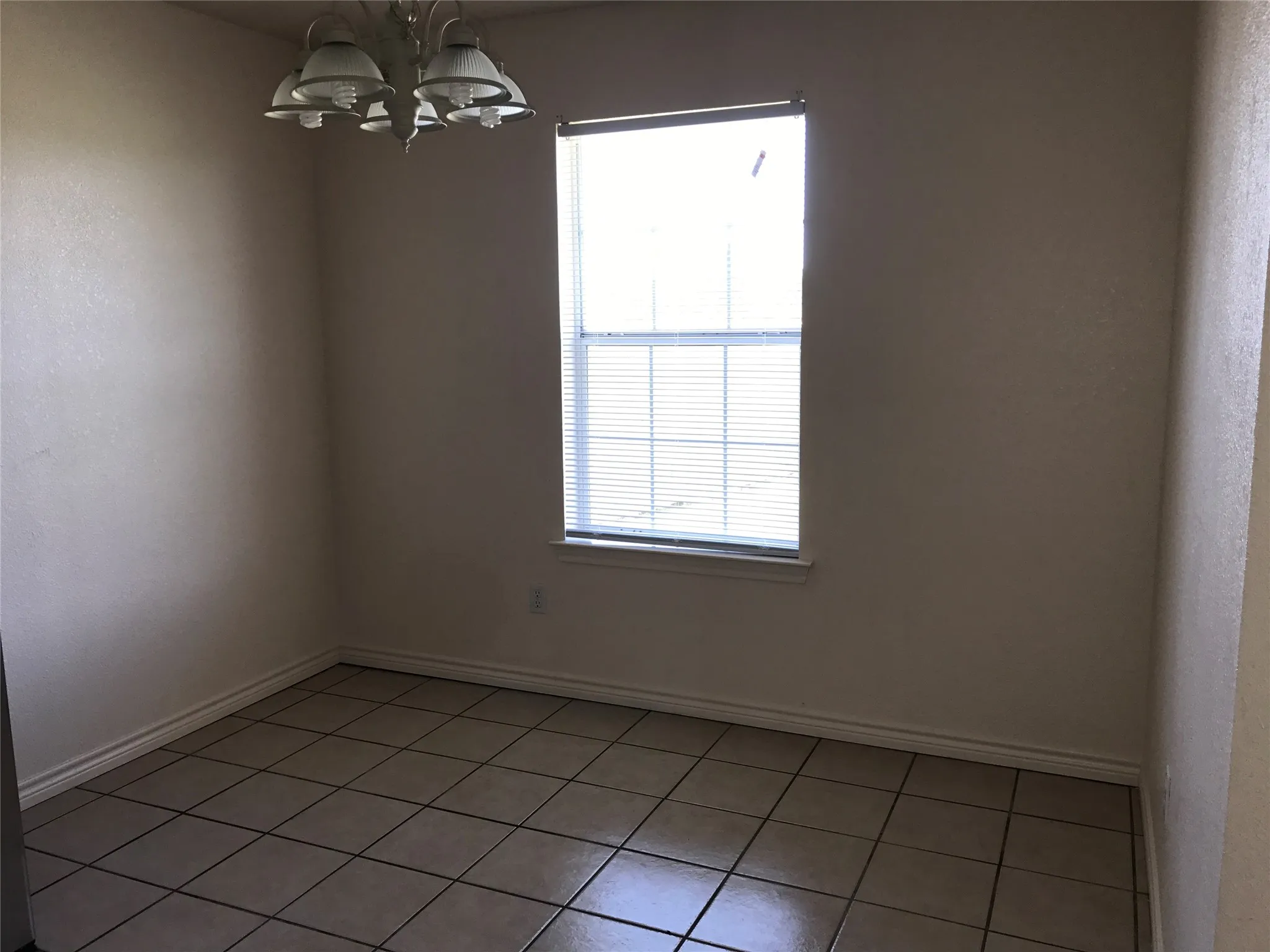 Single Family Residence For Rent in Henderson County , 309 WINDJAMMER Road, Gun Barrel City, Texas 75156, 4 Bedroom, 2 Bathroom, 2 Garage spaces, 1,584 Sqft, built in 2008, mls#21382769, Real Estate Agent in Gun Barrel City, Homes For Rent in Henderson county, Homes For Rent in Gun Barrel City, Realtor in Gun Barrel City Texas, Real Estate Brokerage Independent Realty Texas, Luminita Cordes Realtor
