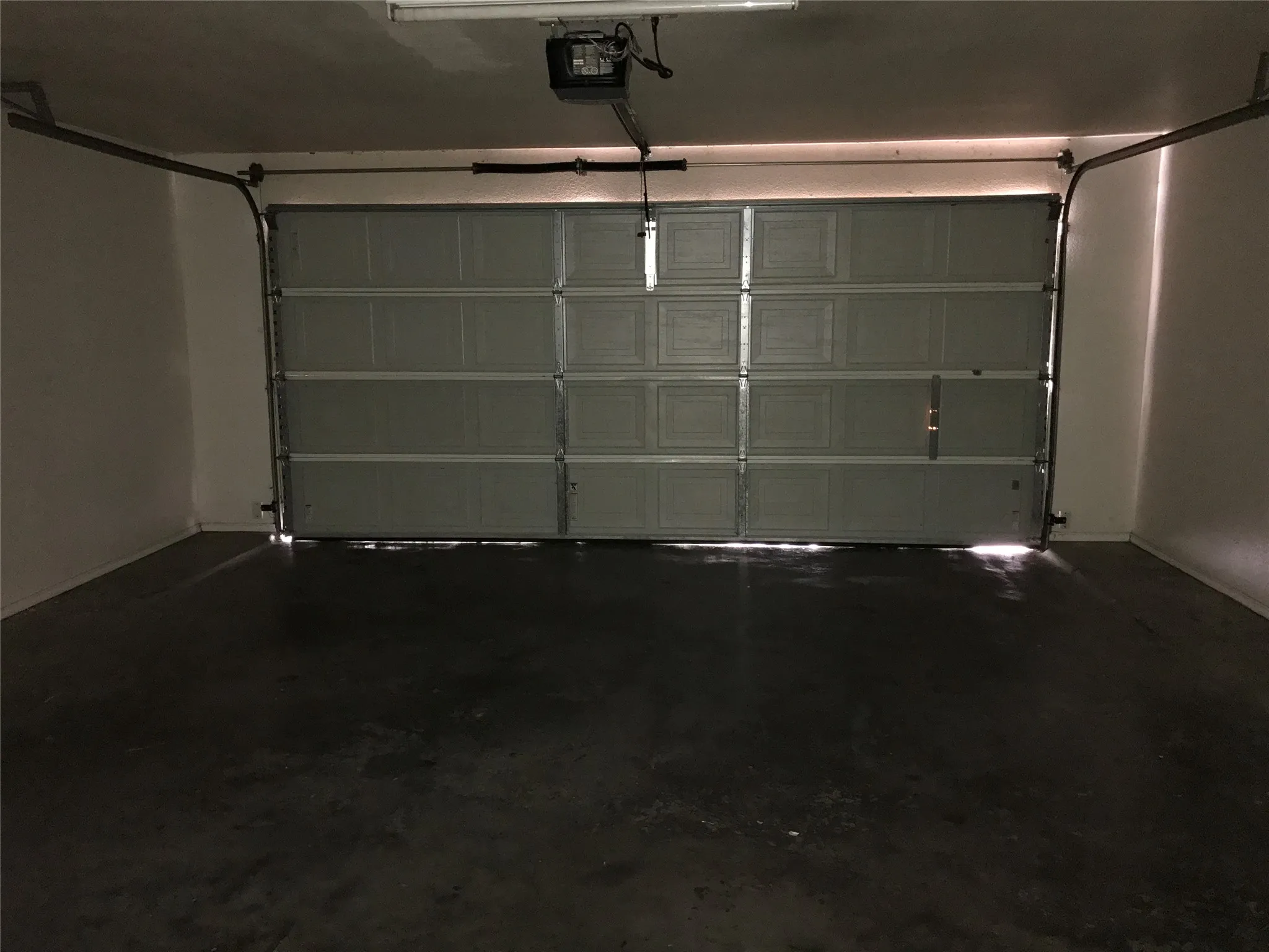 Single Family Residence For Rent in Henderson County , 309 WINDJAMMER Road, Gun Barrel City, Texas 75156, 4 Bedroom, 2 Bathroom, 2 Garage spaces, 1,584 Sqft, built in 2008, mls#21382769, Real Estate Agent in Gun Barrel City, Homes For Rent in Henderson county, Homes For Rent in Gun Barrel City, Realtor in Gun Barrel City Texas, Real Estate Brokerage Independent Realty Texas, Luminita Cordes Realtor