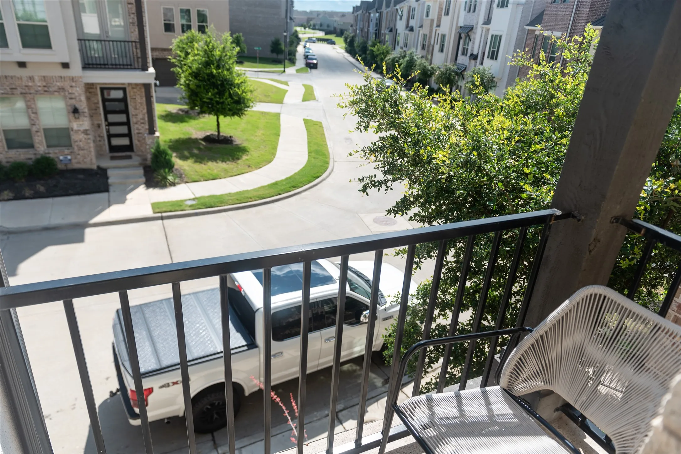 Single Family Residence For Rent in Dallas County , 2216 Palomino Street, Mesquite, Texas 75149, 4 Bedroom, 4 Bathroom, 2 Garage spaces, 2,290 Sqft, built in 2022, mls#21382770, Real Estate Agent in Mesquite, Homes For Rent in Dallas county, Homes For Rent in Mesquite, Realtor in Mesquite Texas, Real Estate Brokerage Independent Realty Texas, Luminita Cordes Realtor