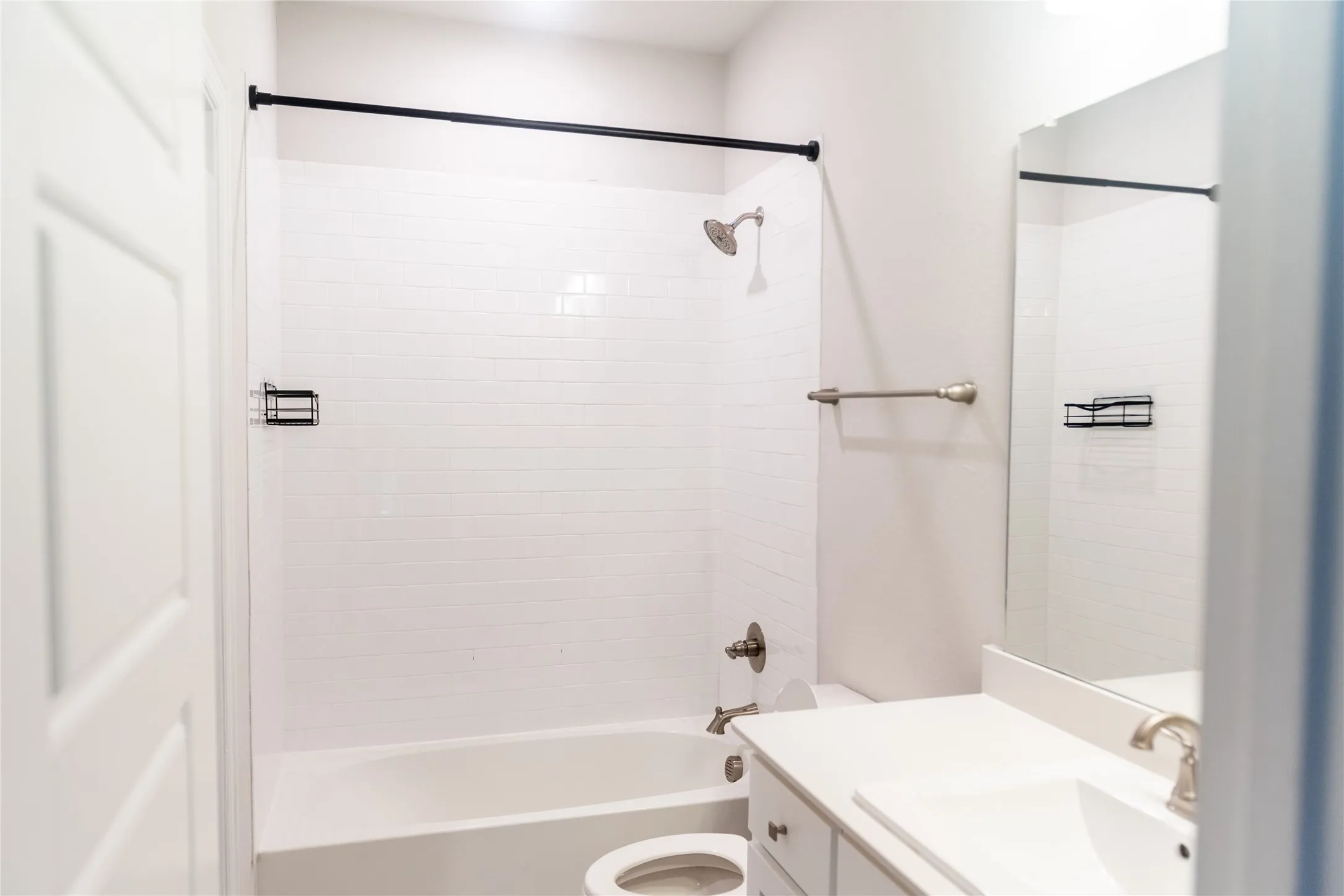 Single Family Residence For Rent in Dallas County , 2216 Palomino Street, Mesquite, Texas 75149, 4 Bedroom, 4 Bathroom, 2 Garage spaces, 2,290 Sqft, built in 2022, mls#21382770, Real Estate Agent in Mesquite, Homes For Rent in Dallas county, Homes For Rent in Mesquite, Realtor in Mesquite Texas, Real Estate Brokerage Independent Realty Texas, Luminita Cordes Realtor