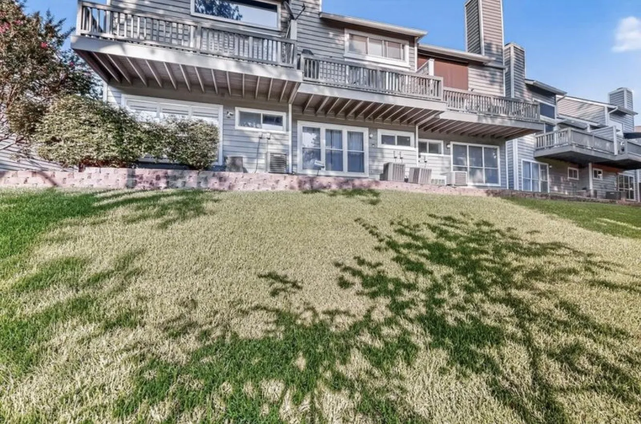 Single Family Residence For Rent in Dallas County , 9222 Church Road 114, Dallas, Texas 75231, 1 Bedroom, 2 Bathroom, 1 Garage spaces, 1,002 Sqft, built in 1983, mls#21380426, Real Estate Agent in Dallas, Homes For Rent in Dallas county, Homes For Rent in Dallas, Realtor in Dallas Texas, Real Estate Brokerage Independent Realty Texas, Luminita Cordes Realtor