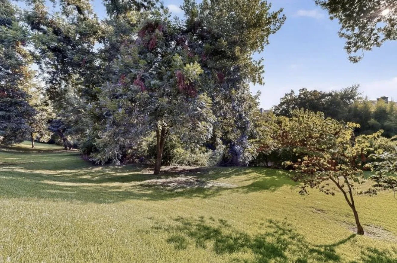 Single Family Residence For Rent in Dallas County , 9222 Church Road 114, Dallas, Texas 75231, 1 Bedroom, 2 Bathroom, 1 Garage spaces, 1,002 Sqft, built in 1983, mls#21380426, Real Estate Agent in Dallas, Homes For Rent in Dallas county, Homes For Rent in Dallas, Realtor in Dallas Texas, Real Estate Brokerage Independent Realty Texas, Luminita Cordes Realtor