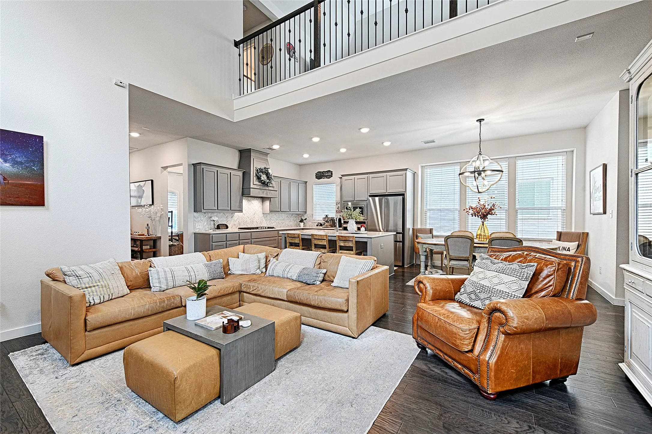 Single Family Residence For Sale in Collin County , 714 Halpin Avenue, Celina, Texas 75009, 4 Bedroom, 3 Bathroom, 2 Garage spaces, 3,006 Sqft, built in 2019, mls#21382776, Real Estate Agent in Celina, Homes For Sale in Collin county, Homes For Sale in Celina, Realtor in Celina Texas, Real Estate Brokerage Independent Realty Texas, Luminita Cordes Realtor