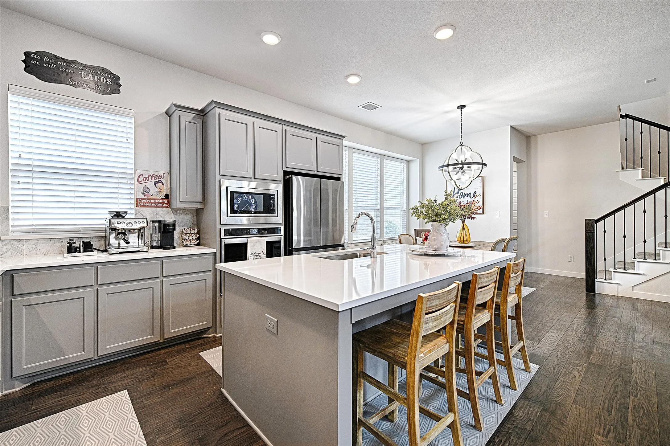 Single Family Residence For Sale in Collin County , 714 Halpin Avenue, Celina, Texas 75009, 4 Bedroom, 3 Bathroom, 2 Garage spaces, 3,006 Sqft, built in 2019, mls#21382776, Real Estate Agent in Celina, Homes For Sale in Collin county, Homes For Sale in Celina, Realtor in Celina Texas, Real Estate Brokerage Independent Realty Texas, Luminita Cordes Realtor