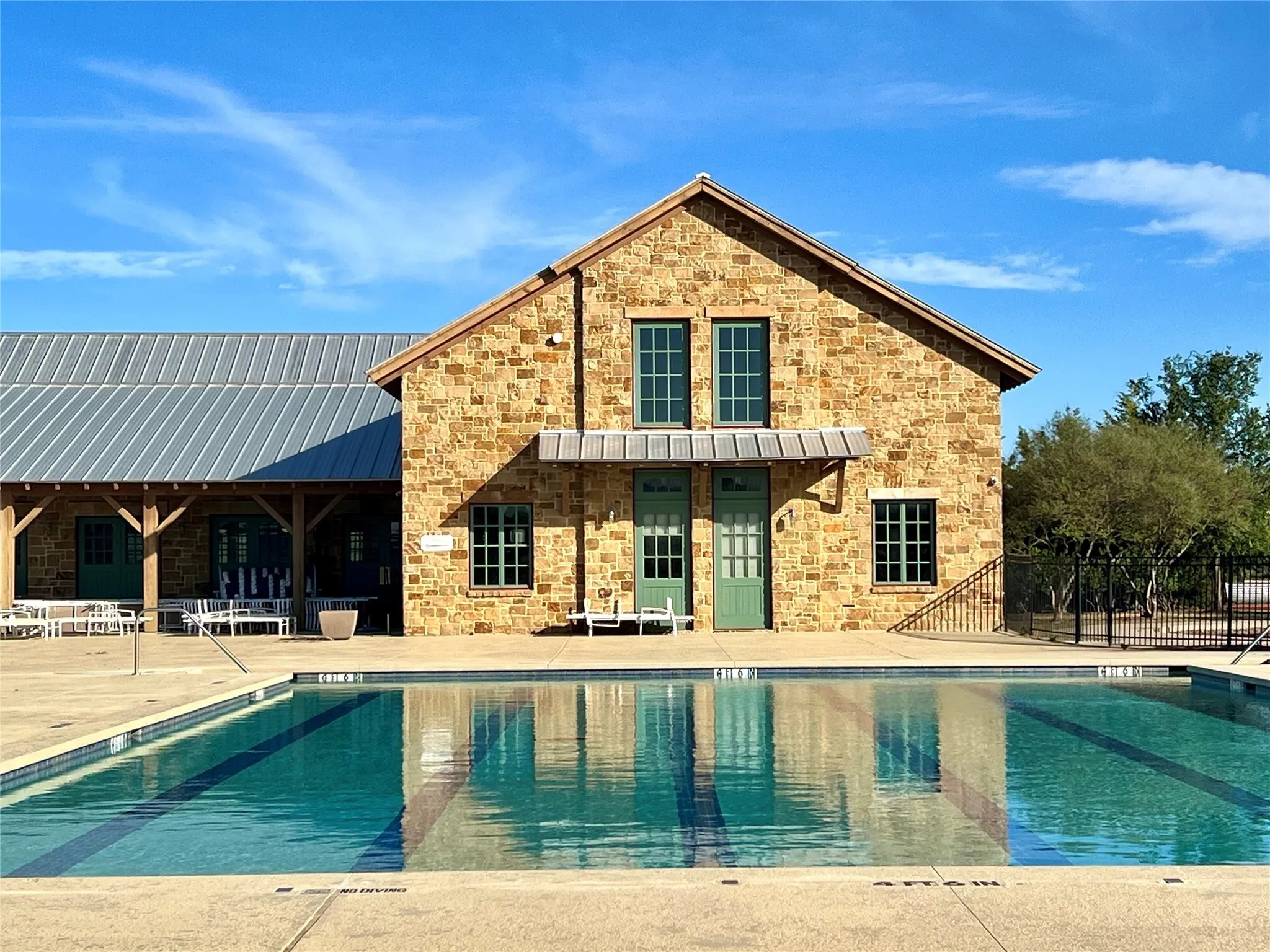 Single Family Residence For Sale in Collin County , 714 Halpin Avenue, Celina, Texas 75009, 4 Bedroom, 3 Bathroom, 2 Garage spaces, 3,006 Sqft, built in 2019, mls#21382776, Real Estate Agent in Celina, Homes For Sale in Collin county, Homes For Sale in Celina, Realtor in Celina Texas, Real Estate Brokerage Independent Realty Texas, Luminita Cordes Realtor