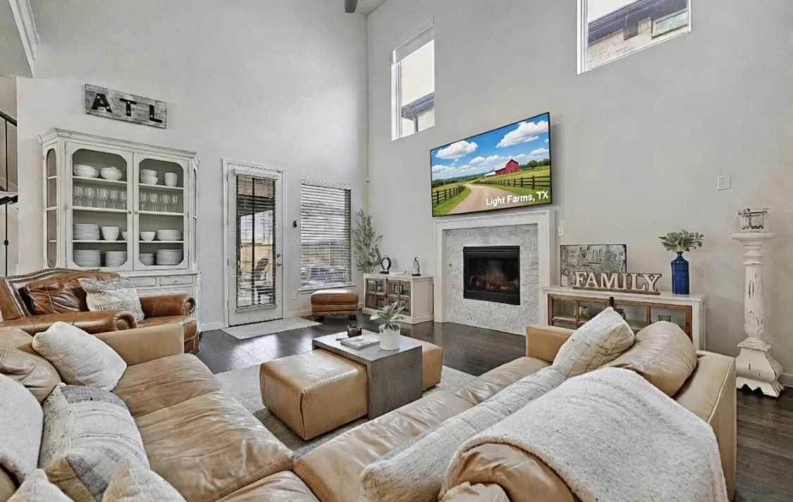 Single Family Residence For Sale in Collin County , 714 Halpin Avenue, Celina, Texas 75009, 4 Bedroom, 3 Bathroom, 2 Garage spaces, 3,006 Sqft, built in 2019, mls#21382776, Real Estate Agent in Celina, Homes For Sale in Collin county, Homes For Sale in Celina, Realtor in Celina Texas, Real Estate Brokerage Independent Realty Texas, Luminita Cordes Realtor