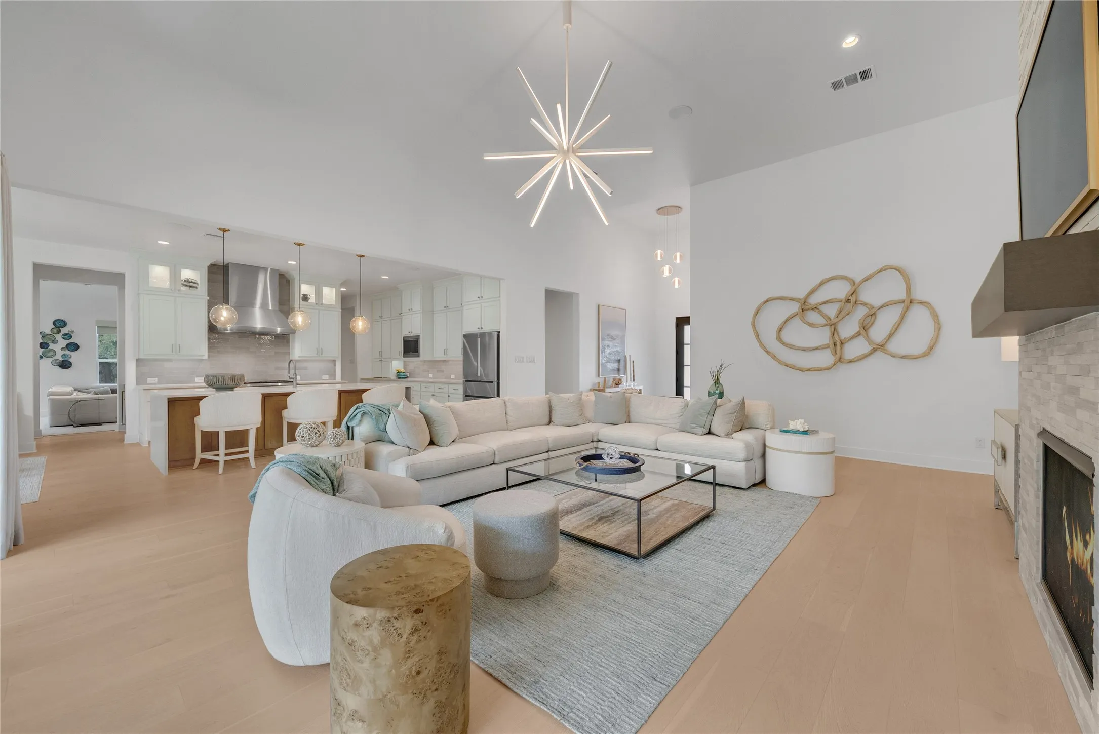 Single Family Residence For Sale in Denton County , 1733 Aspen Crossing, Oak Point, Texas 75068, 4 Bedroom, 5 Bathroom, 3 Garage spaces, 4,116 Sqft, built in 2024, mls#21382138, Real Estate Agent in Oak Point, Homes For Sale in Denton county, Homes For Sale in Oak Point, Realtor in Oak Point Texas, Real Estate Brokerage Independent Realty Texas, Luminita Cordes Realtor