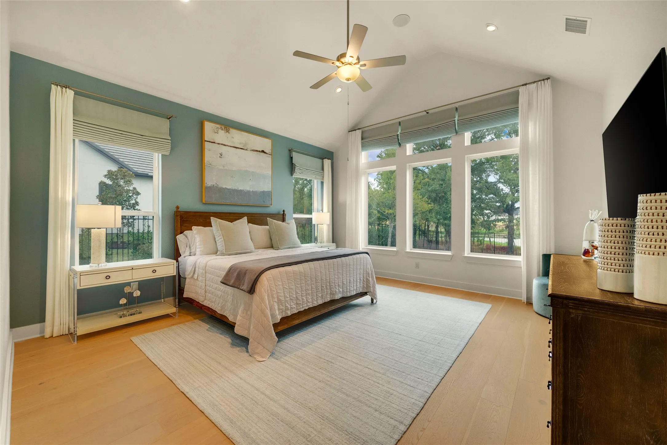 Wake up to private & tranquil water views  with  trees