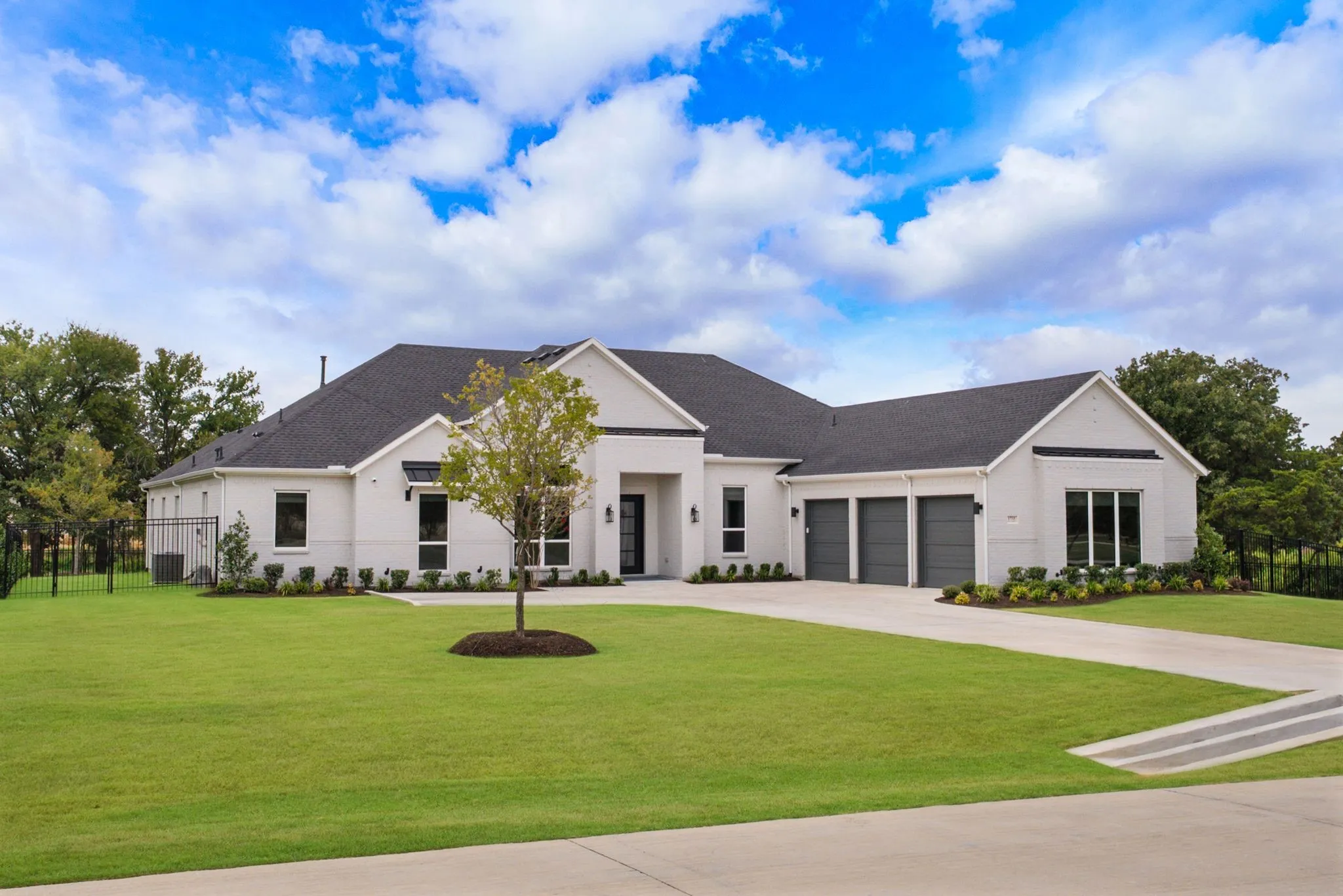 4116 Sq. Ft single story home has it all, Sitting  on 1.377 acres with mature trees and panoramic water views