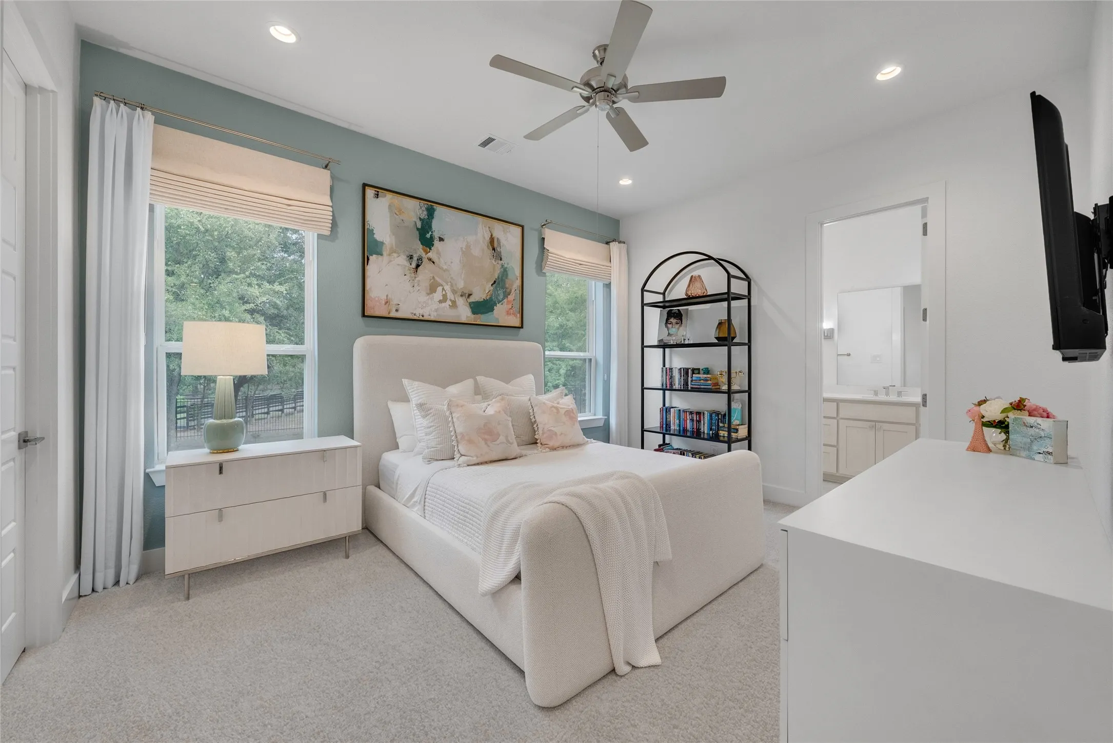 Each of the bedrooms have ensuite bathrooms plus walkin closets