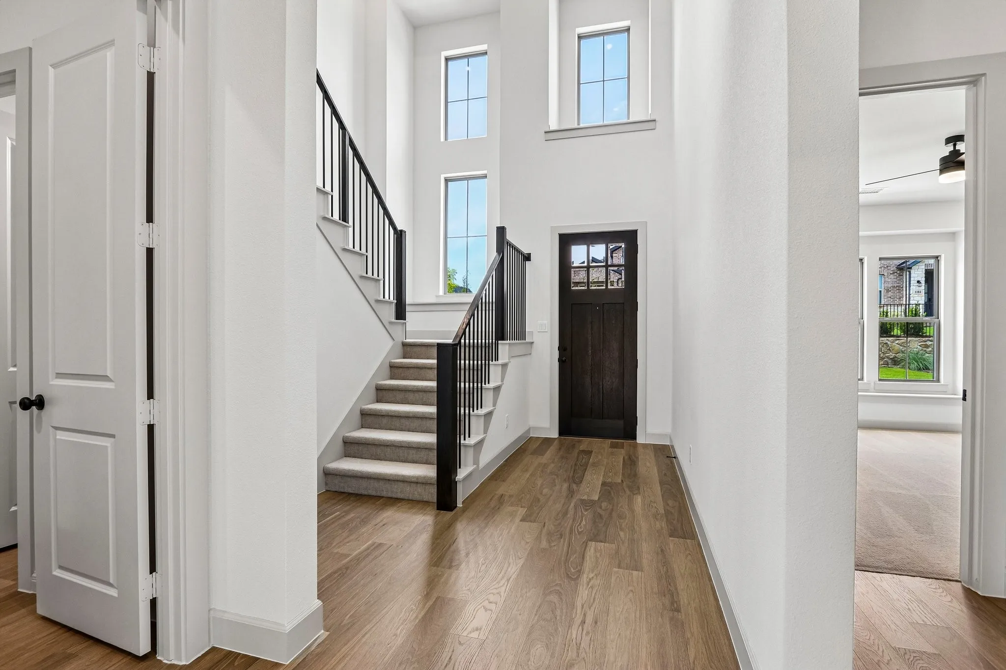 With a dramatic switchback staircase and site lines from the front through to the rear of the home, our Gaston plan is truly your dream home come to life!