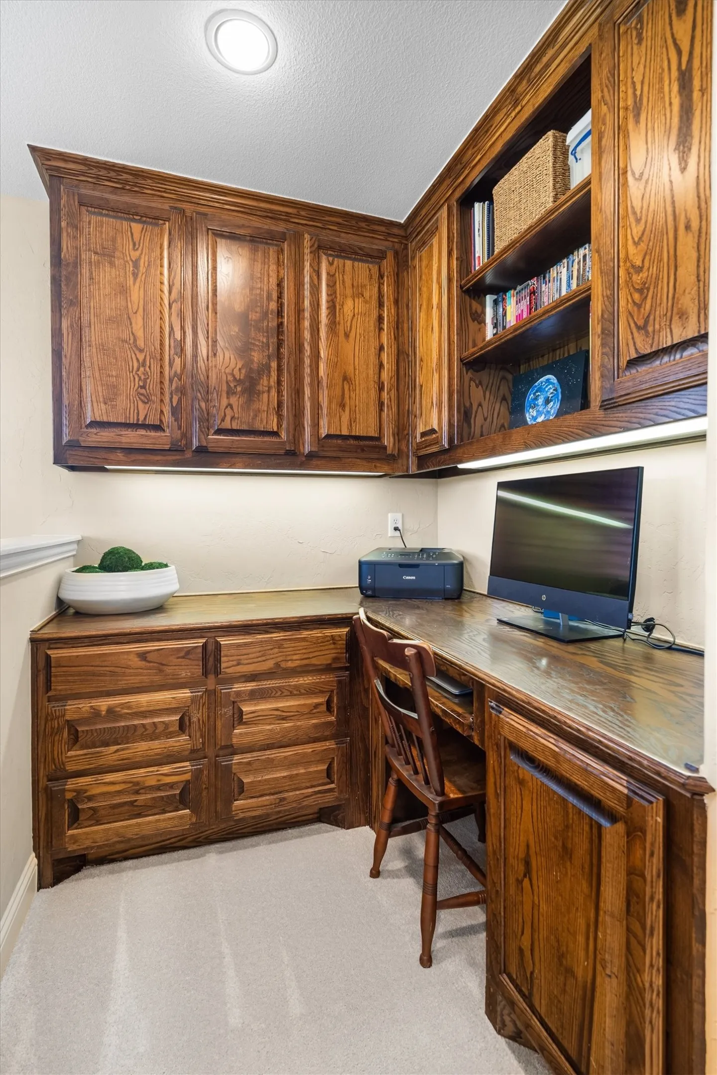 Single Family Residence For Sale in Denton County , 2301 Bella Lago Drive, Flower Mound, Texas 75022, 5 Bedroom, 6 Bathroom, 4 Garage spaces, 5,483 Sqft, built in 2009, mls#21382796, Real Estate Agent in Flower Mound, Homes For Sale in Denton county, Homes For Sale in Flower Mound, Realtor in Flower Mound Texas, Real Estate Brokerage Independent Realty Texas, Luminita Cordes Realtor