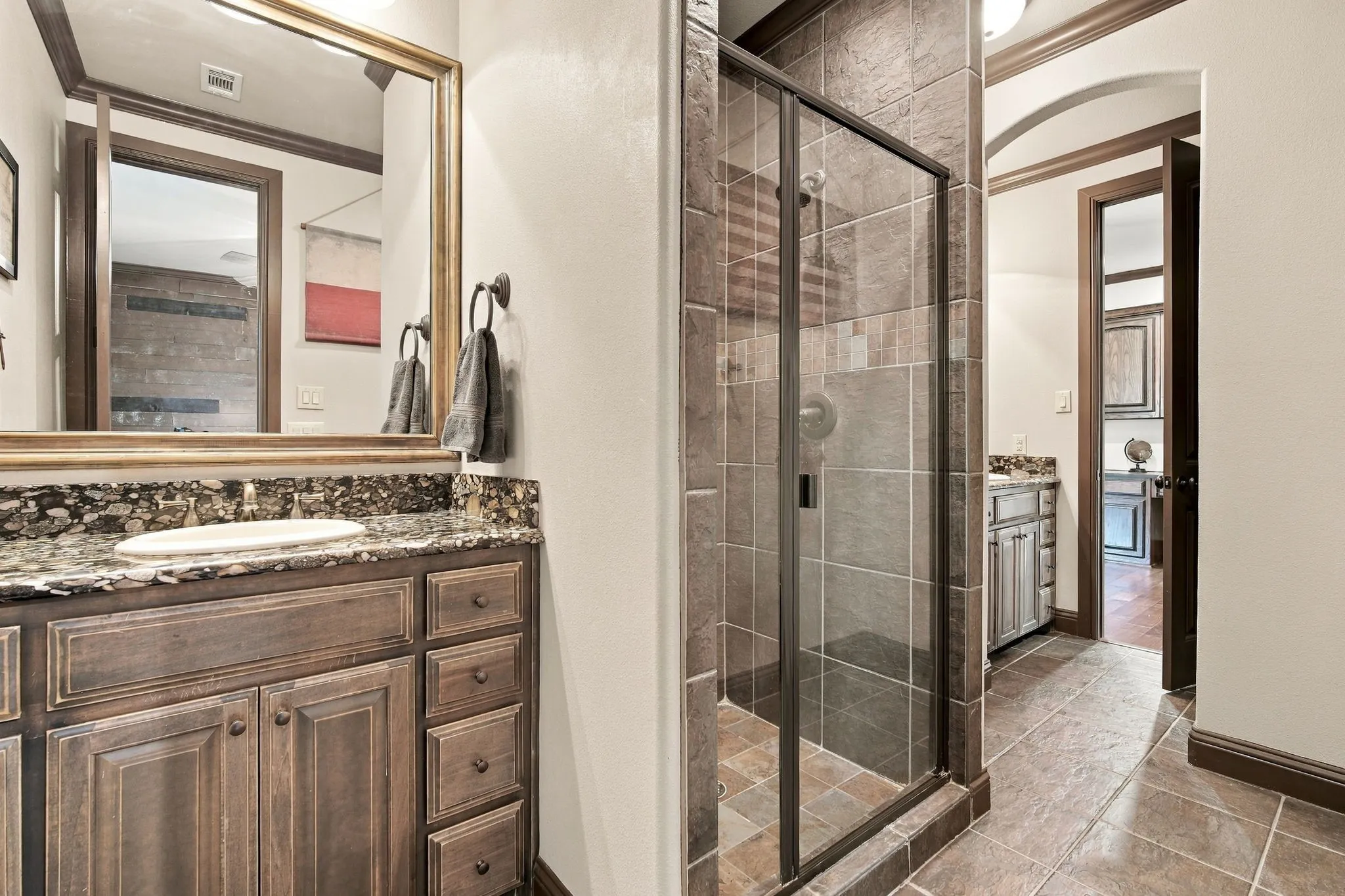 Ensuite Bathroom #3
