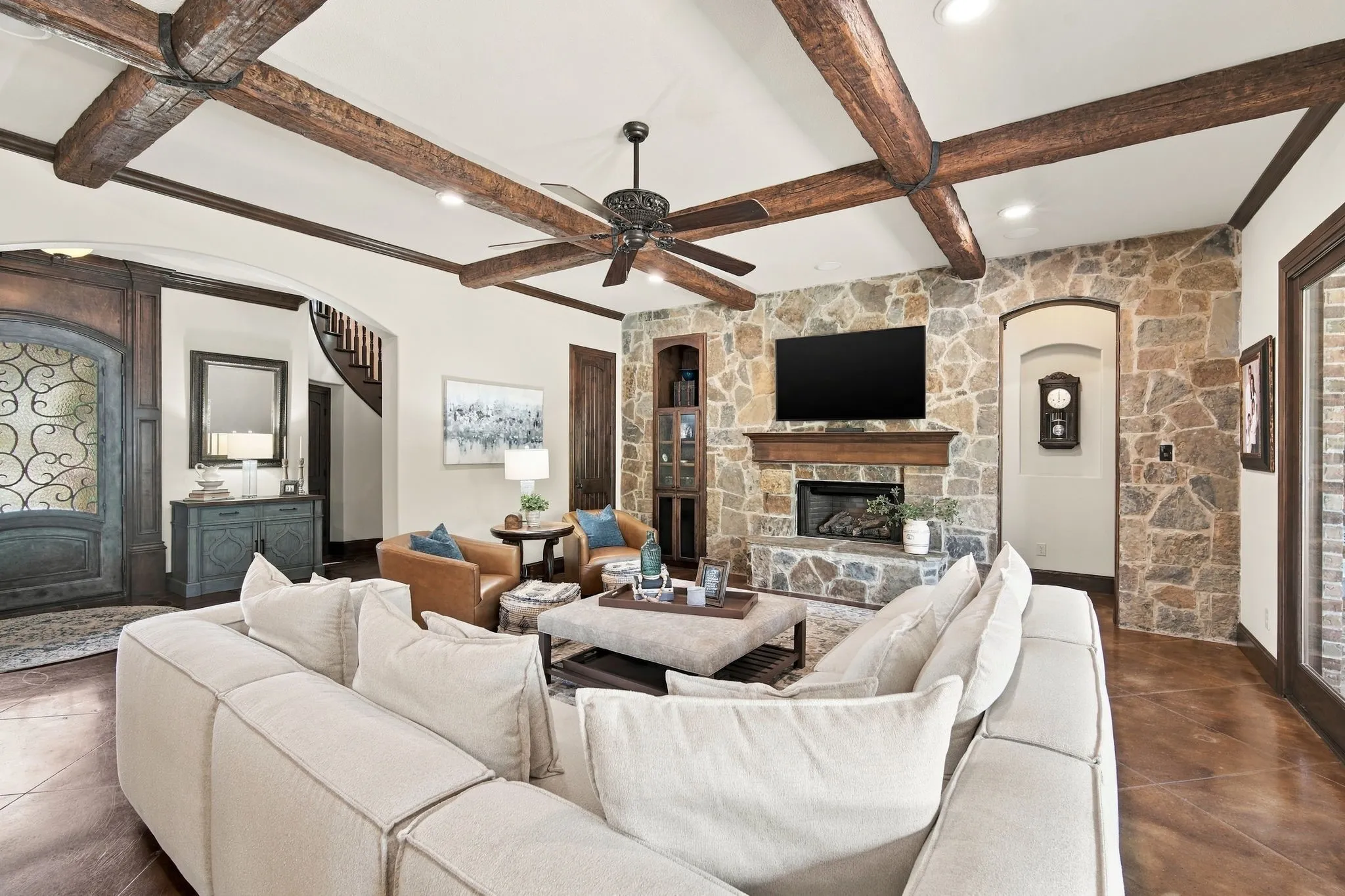 Single Family Residence For Sale in Tarrant County , 1407 Long And Winding Road, Mansfield, Texas 76063, 4 Bedroom, 4 Bathroom, 3 Garage spaces, 3,602 Sqft, built in 2008, mls#21382144, Real Estate Agent in Mansfield, Homes For Sale in Tarrant county, Homes For Sale in Mansfield, Realtor in Mansfield Texas, Real Estate Brokerage Independent Realty Texas, Luminita Cordes Realtor