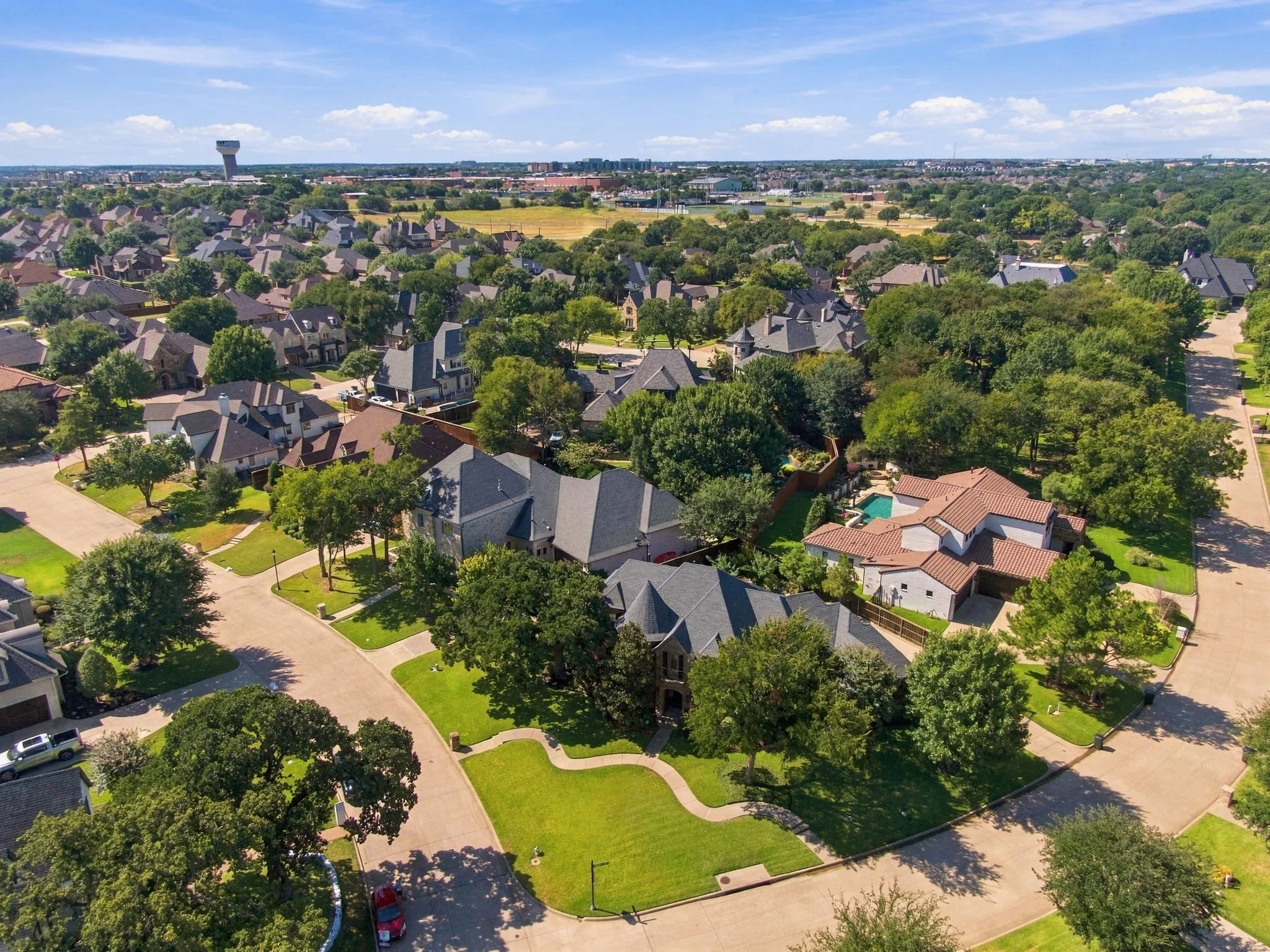 Single Family Residence For Sale in Tarrant County , 1407 Long And Winding Road, Mansfield, Texas 76063, 4 Bedroom, 4 Bathroom, 3 Garage spaces, 3,602 Sqft, built in 2008, mls#21382144, Real Estate Agent in Mansfield, Homes For Sale in Tarrant county, Homes For Sale in Mansfield, Realtor in Mansfield Texas, Real Estate Brokerage Independent Realty Texas, Luminita Cordes Realtor