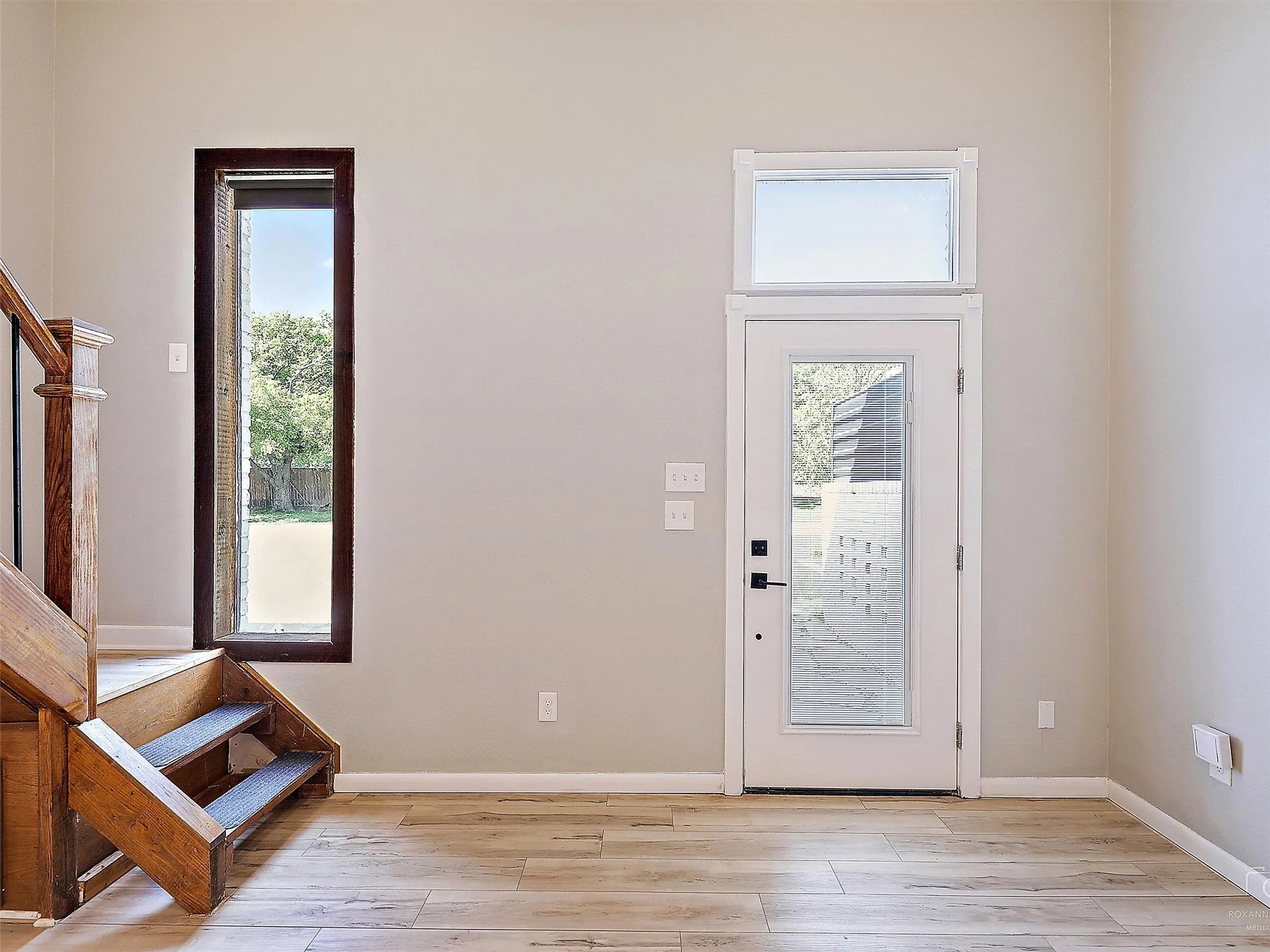 Apartment For Rent in Collin County , 6314 Lockheed Street 1, Plano, Texas 75093, 1 Bedroom, 1 Bathroom, Garage spaces, 543 Sqft, built in 1984, mls#21368648, Real Estate Agent in Plano, Homes For Rent in Collin county, Homes For Rent in Plano, Realtor in Plano Texas, Real Estate Brokerage Independent Realty Texas, Luminita Cordes Realtor