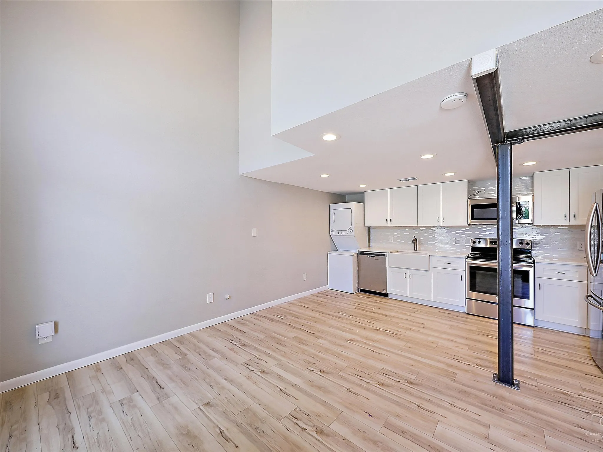 Apartment For Rent in Collin County , 6314 Lockheed Street 1, Plano, Texas 75093, 1 Bedroom, 1 Bathroom, Garage spaces, 543 Sqft, built in 1984, mls#21368648, Real Estate Agent in Plano, Homes For Rent in Collin county, Homes For Rent in Plano, Realtor in Plano Texas, Real Estate Brokerage Independent Realty Texas, Luminita Cordes Realtor