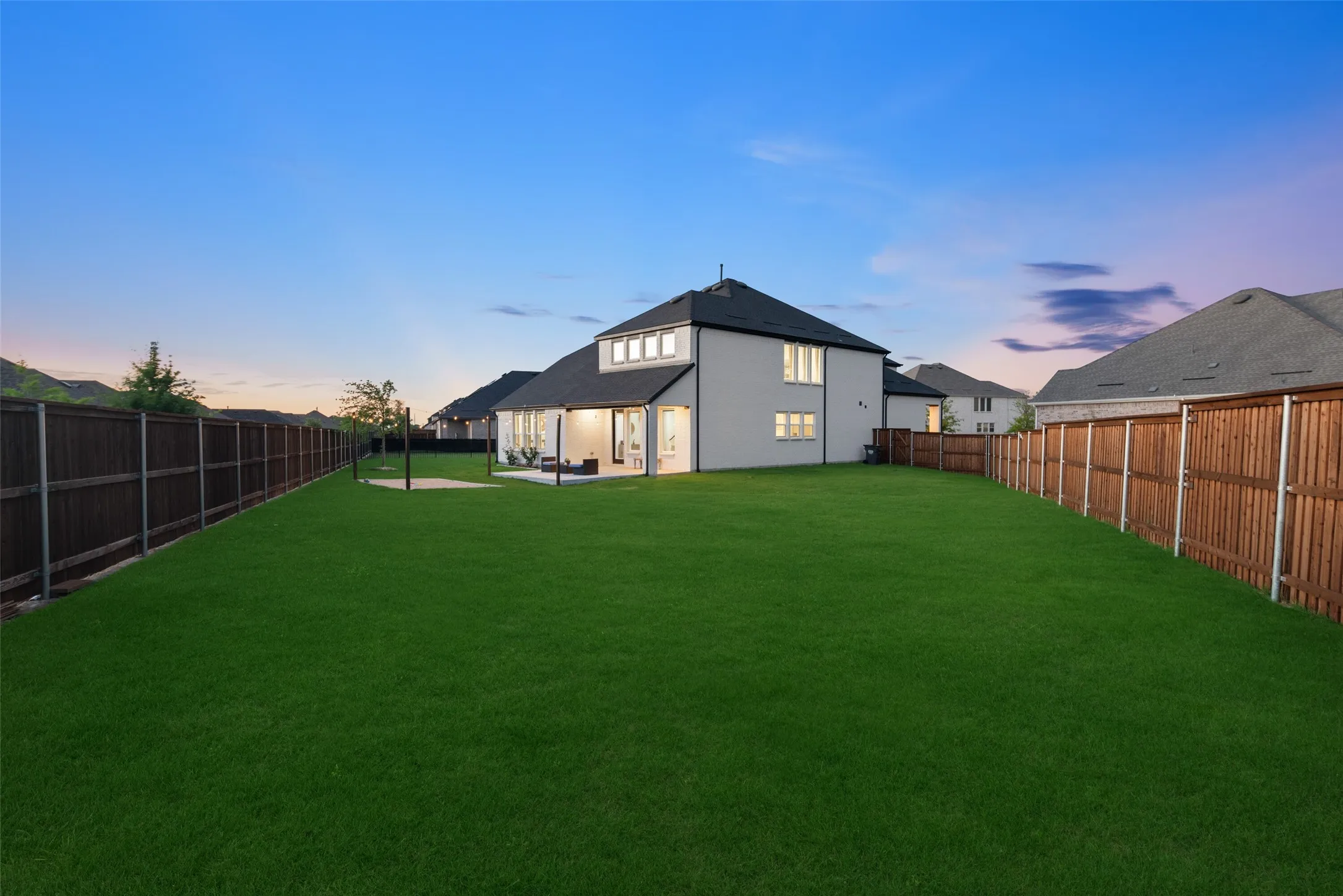 Single Family Residence For Sale in Collin County , 2711 Woodside Road, Celina, Texas 75009, 4 Bedroom, 4 Bathroom, 3 Garage spaces, 3,444 Sqft, built in 2024, mls#21381607, Real Estate Agent in Celina, Homes For Sale in Collin county, Homes For Sale in Celina, Realtor in Celina Texas, Real Estate Brokerage Independent Realty Texas, Luminita Cordes Realtor