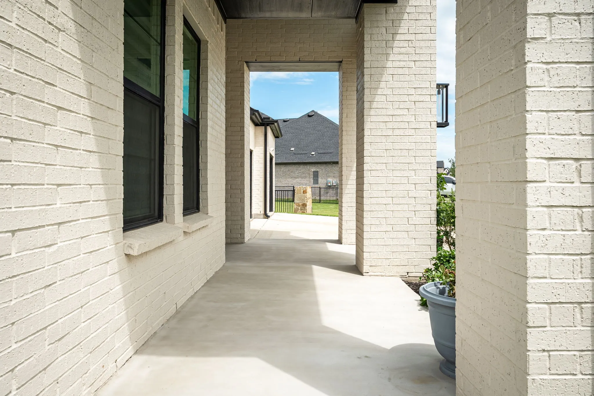 Single Family Residence For Sale in Collin County , 2711 Woodside Road, Celina, Texas 75009, 4 Bedroom, 4 Bathroom, 3 Garage spaces, 3,444 Sqft, built in 2024, mls#21381607, Real Estate Agent in Celina, Homes For Sale in Collin county, Homes For Sale in Celina, Realtor in Celina Texas, Real Estate Brokerage Independent Realty Texas, Luminita Cordes Realtor