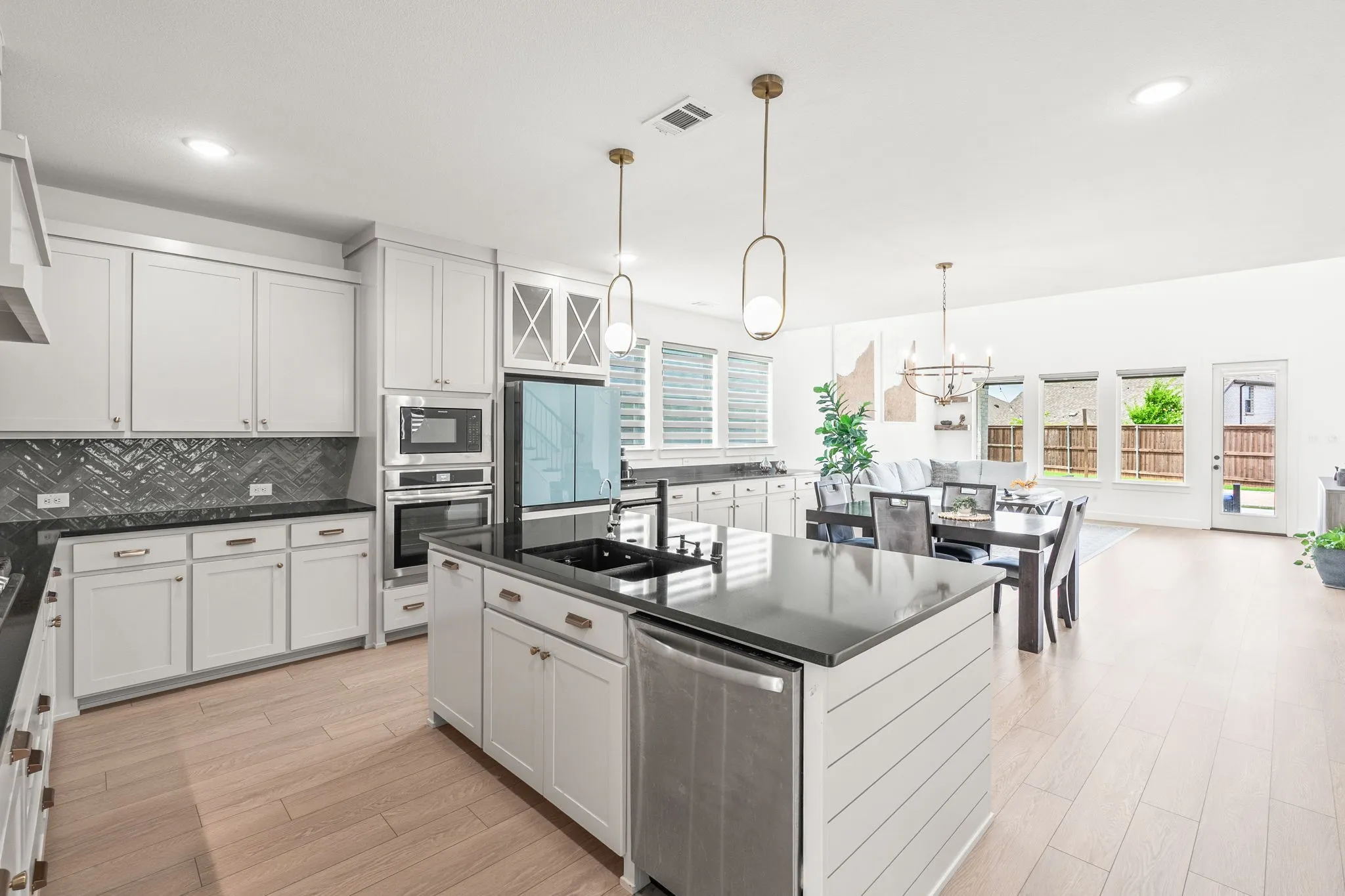 Single Family Residence For Sale in Collin County , 2711 Woodside Road, Celina, Texas 75009, 4 Bedroom, 4 Bathroom, 3 Garage spaces, 3,444 Sqft, built in 2024, mls#21381607, Real Estate Agent in Celina, Homes For Sale in Collin county, Homes For Sale in Celina, Realtor in Celina Texas, Real Estate Brokerage Independent Realty Texas, Luminita Cordes Realtor
