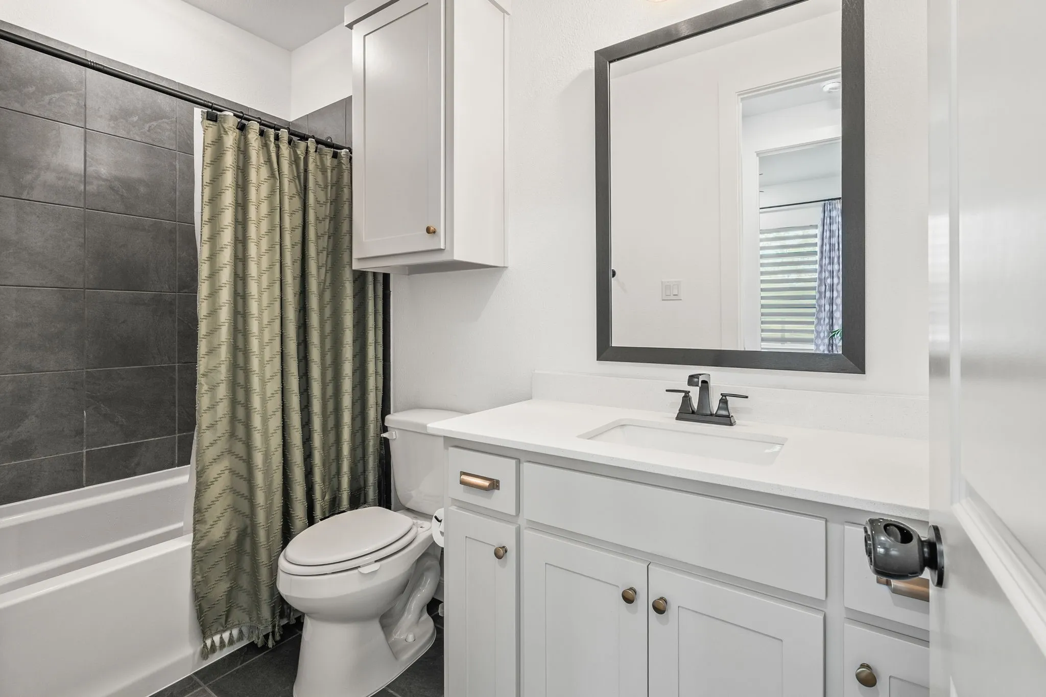 Single Family Residence For Sale in Collin County , 2711 Woodside Road, Celina, Texas 75009, 4 Bedroom, 4 Bathroom, 3 Garage spaces, 3,444 Sqft, built in 2024, mls#21381607, Real Estate Agent in Celina, Homes For Sale in Collin county, Homes For Sale in Celina, Realtor in Celina Texas, Real Estate Brokerage Independent Realty Texas, Luminita Cordes Realtor