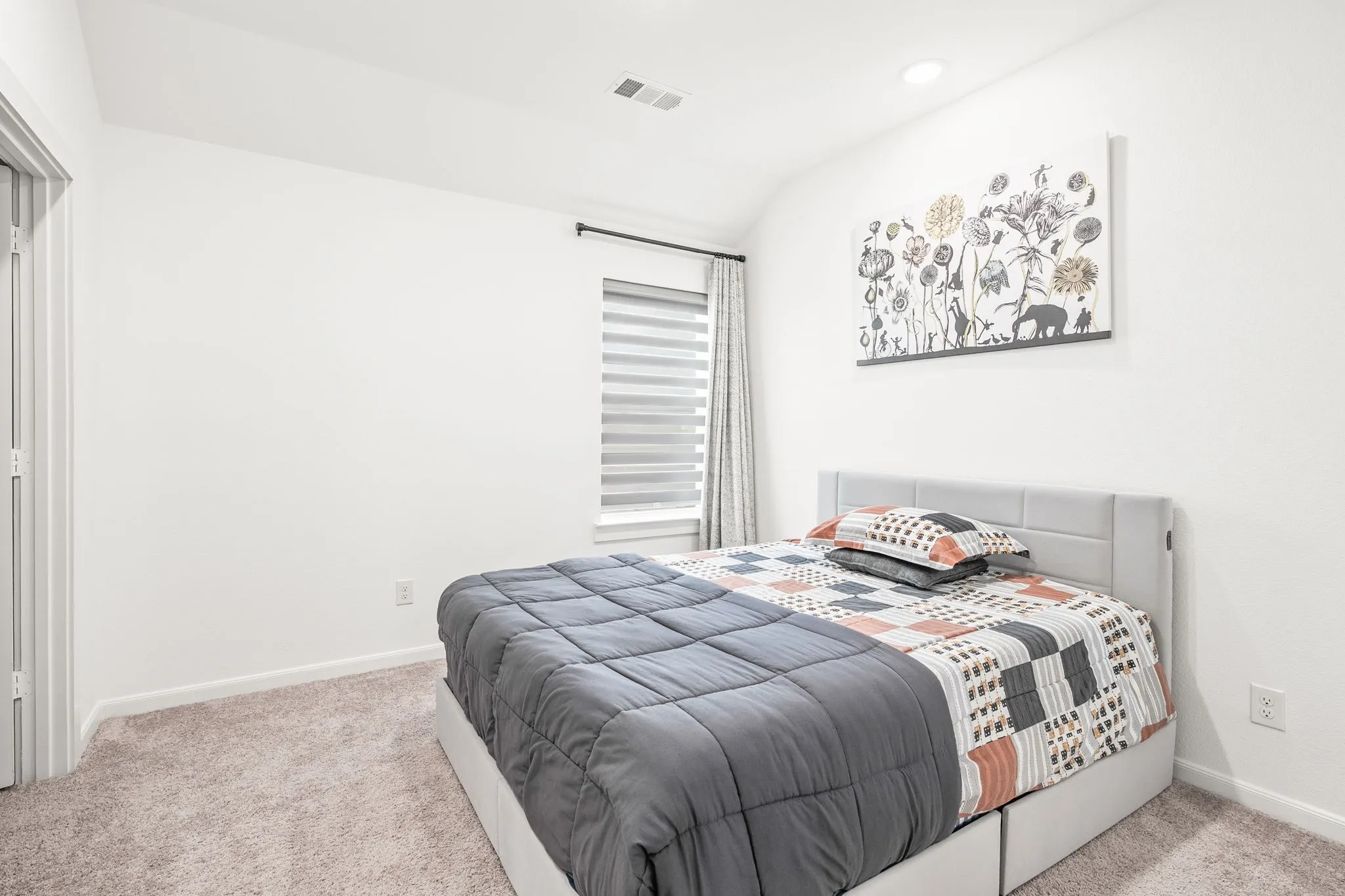 Single Family Residence For Sale in Collin County , 2711 Woodside Road, Celina, Texas 75009, 4 Bedroom, 4 Bathroom, 3 Garage spaces, 3,444 Sqft, built in 2024, mls#21381607, Real Estate Agent in Celina, Homes For Sale in Collin county, Homes For Sale in Celina, Realtor in Celina Texas, Real Estate Brokerage Independent Realty Texas, Luminita Cordes Realtor