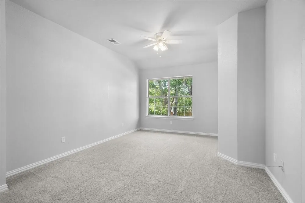 Single Family Residence For Sale in Denton County , 1312 Wentworth Drive, Lewisville, Texas 75067, 4 Bedroom, 4 Bathroom, 2 Garage spaces, 2,469 Sqft, built in 1994, mls#21357417, Real Estate Agent in Lewisville, Homes For Sale in Denton county, Homes For Sale in Lewisville, Realtor in Lewisville Texas, Real Estate Brokerage Independent Realty Texas, Luminita Cordes Realtor