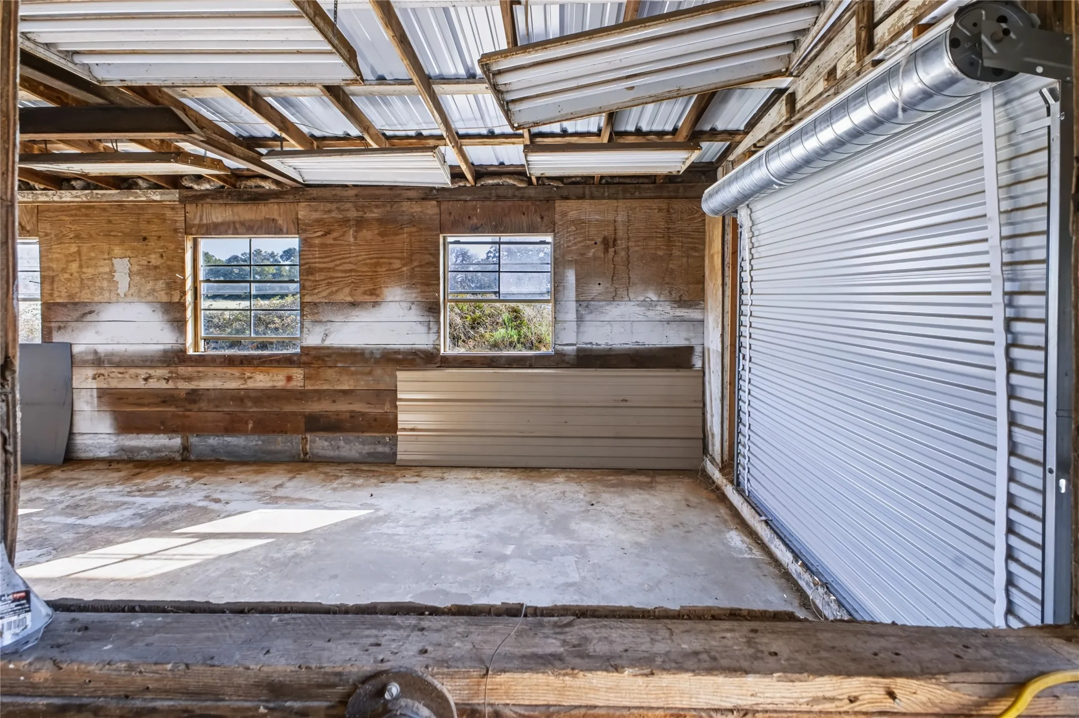 Plenty of space for projects!